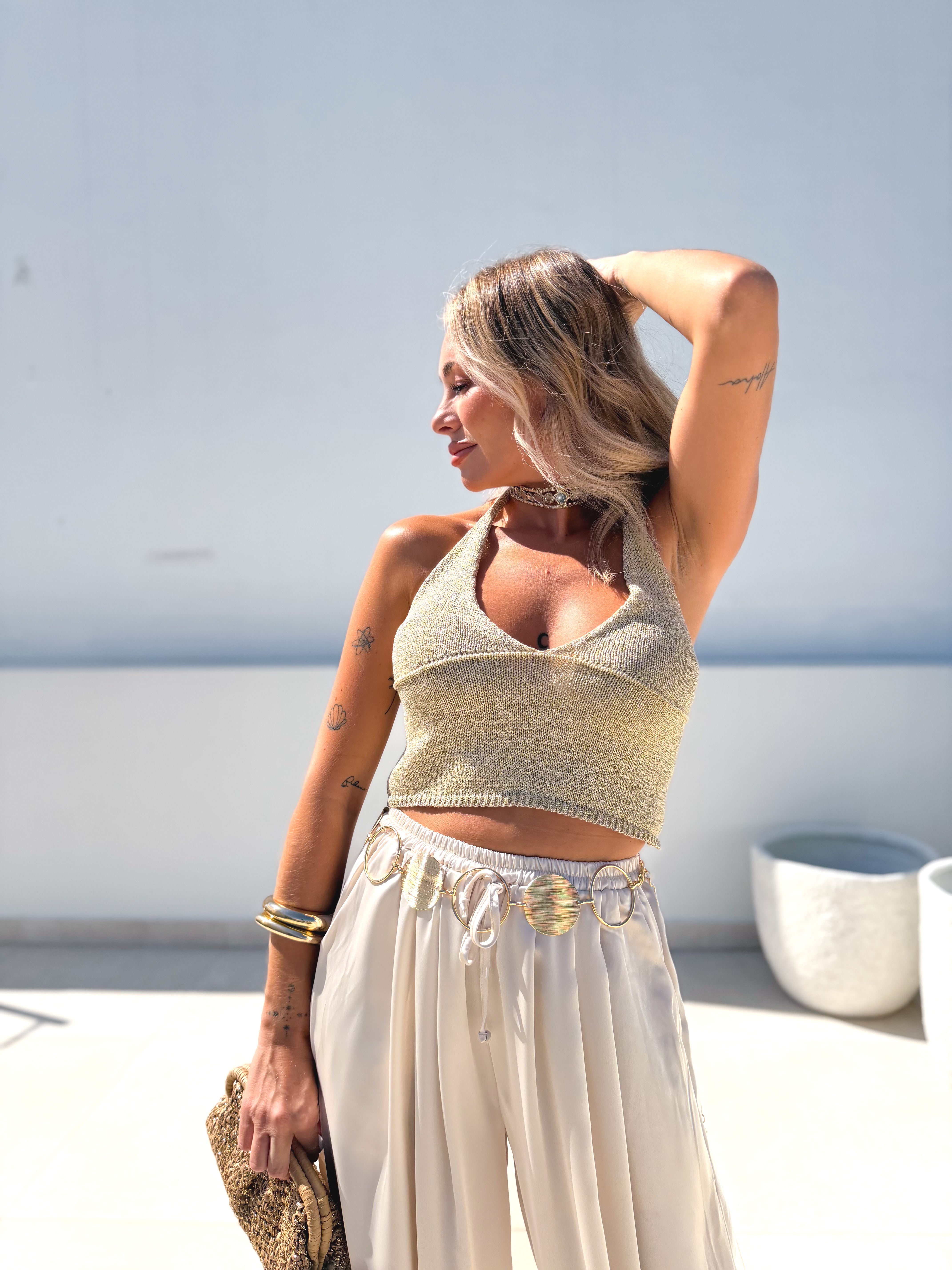 Top dorado halter