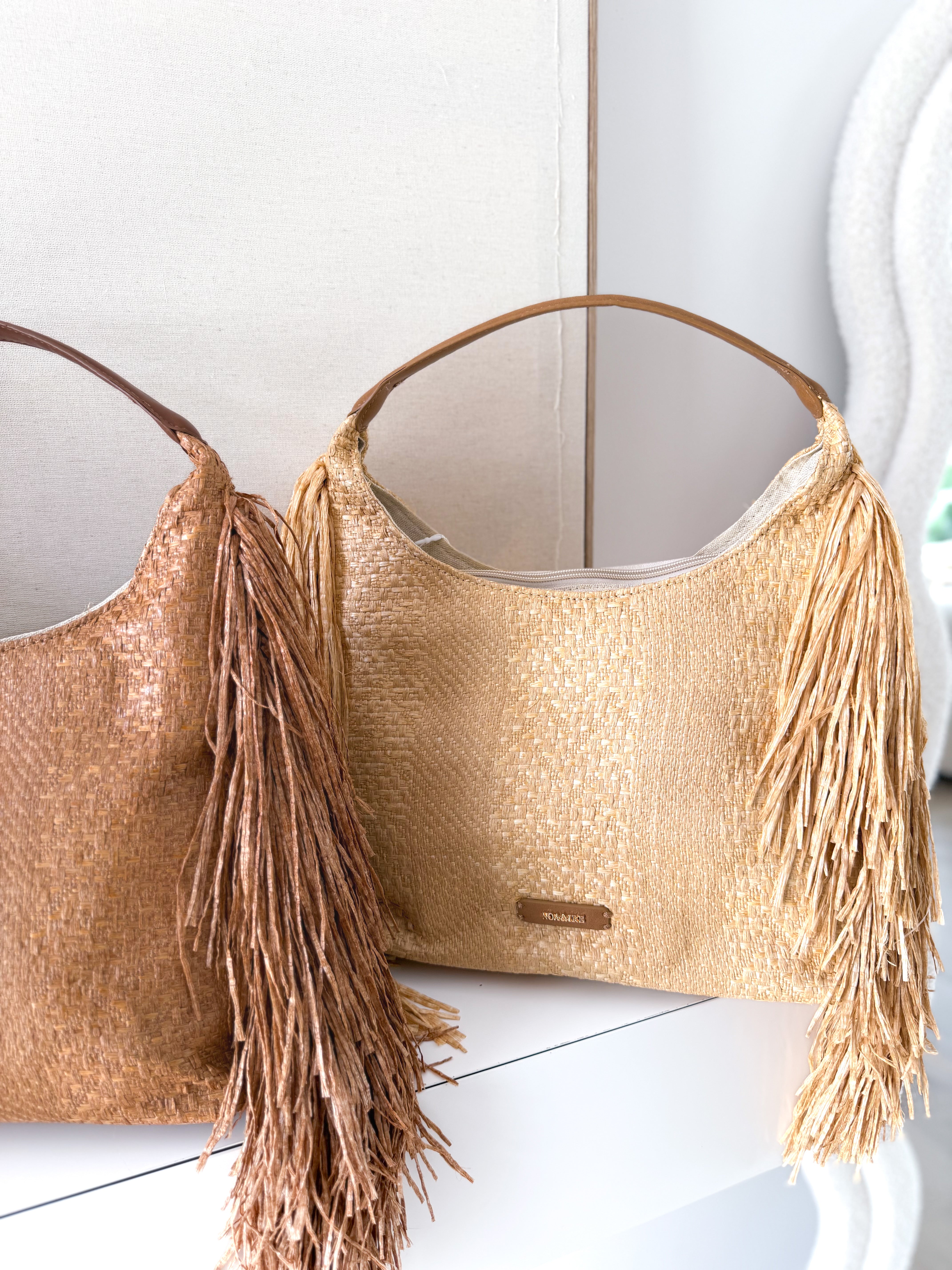 Bolso rafia y flecos