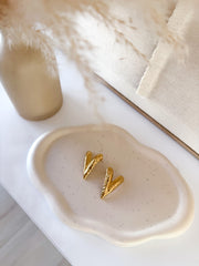 Pendientes LOVE ribeteados