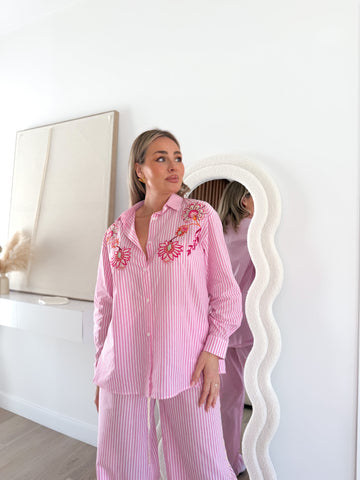 Camisa rayas bordada