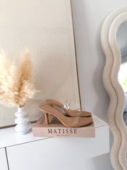 Sandalias tiras transparentes