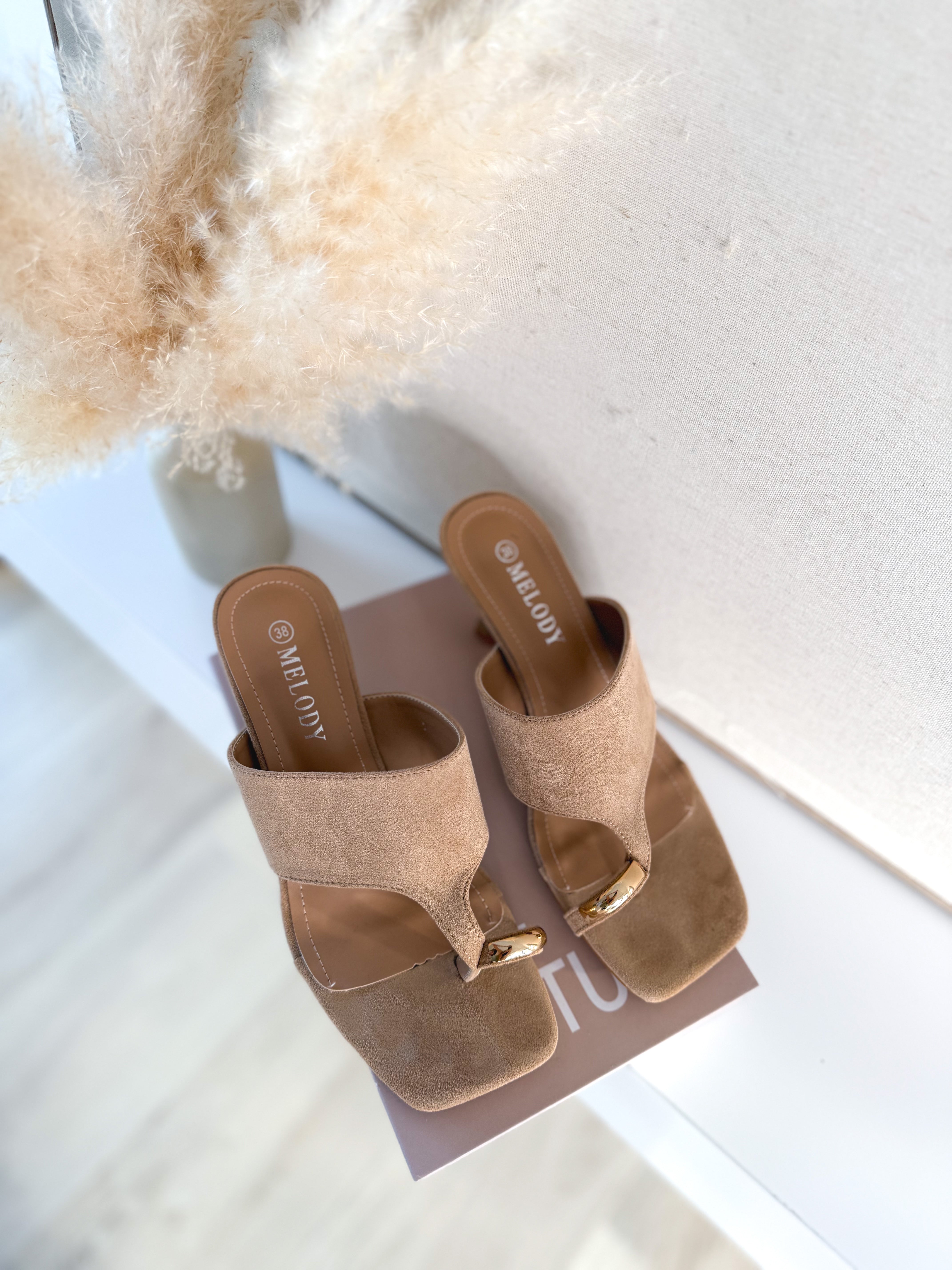 Sandalias combinada Taupe
