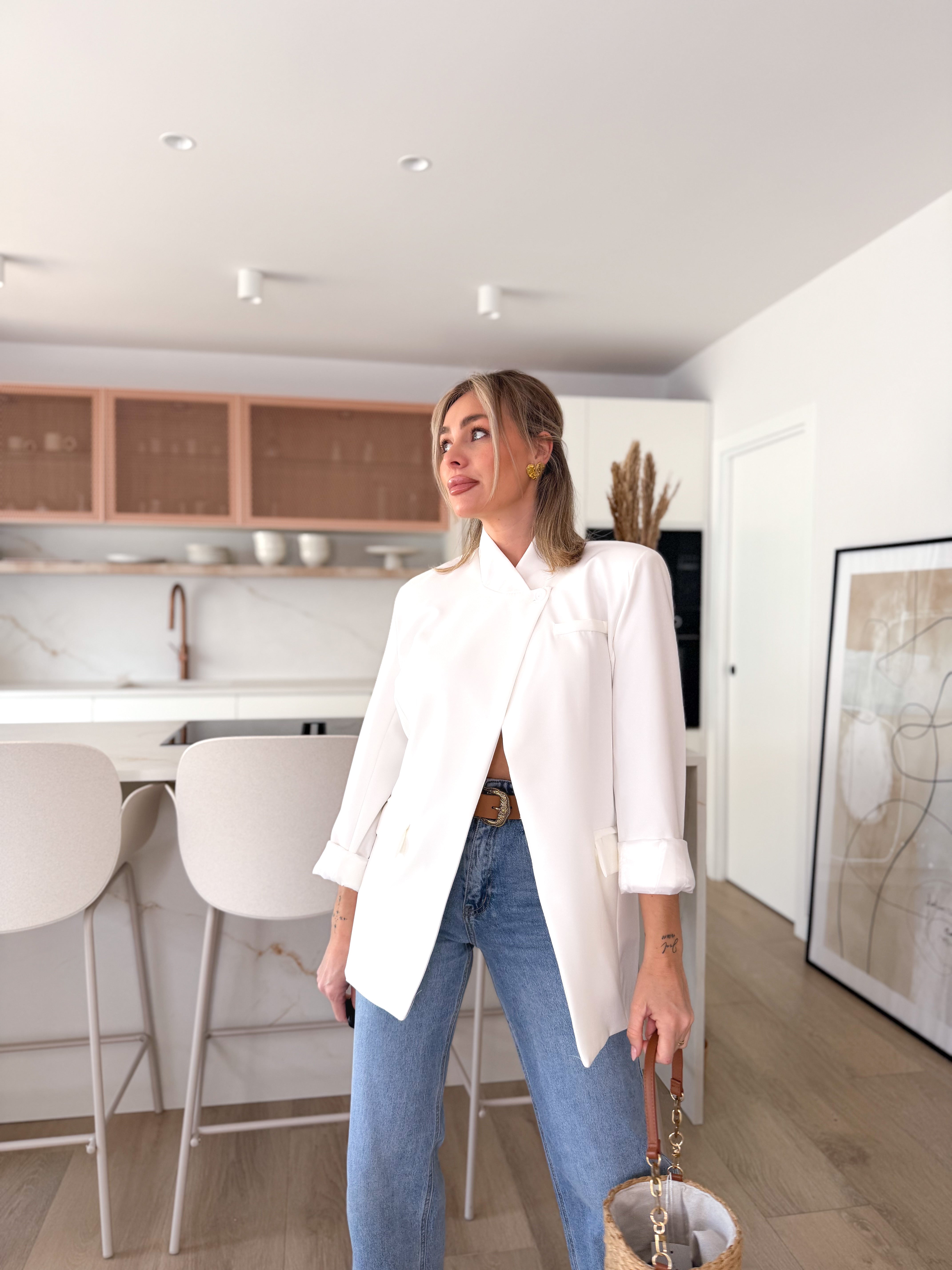 Blazer cruzada blanca