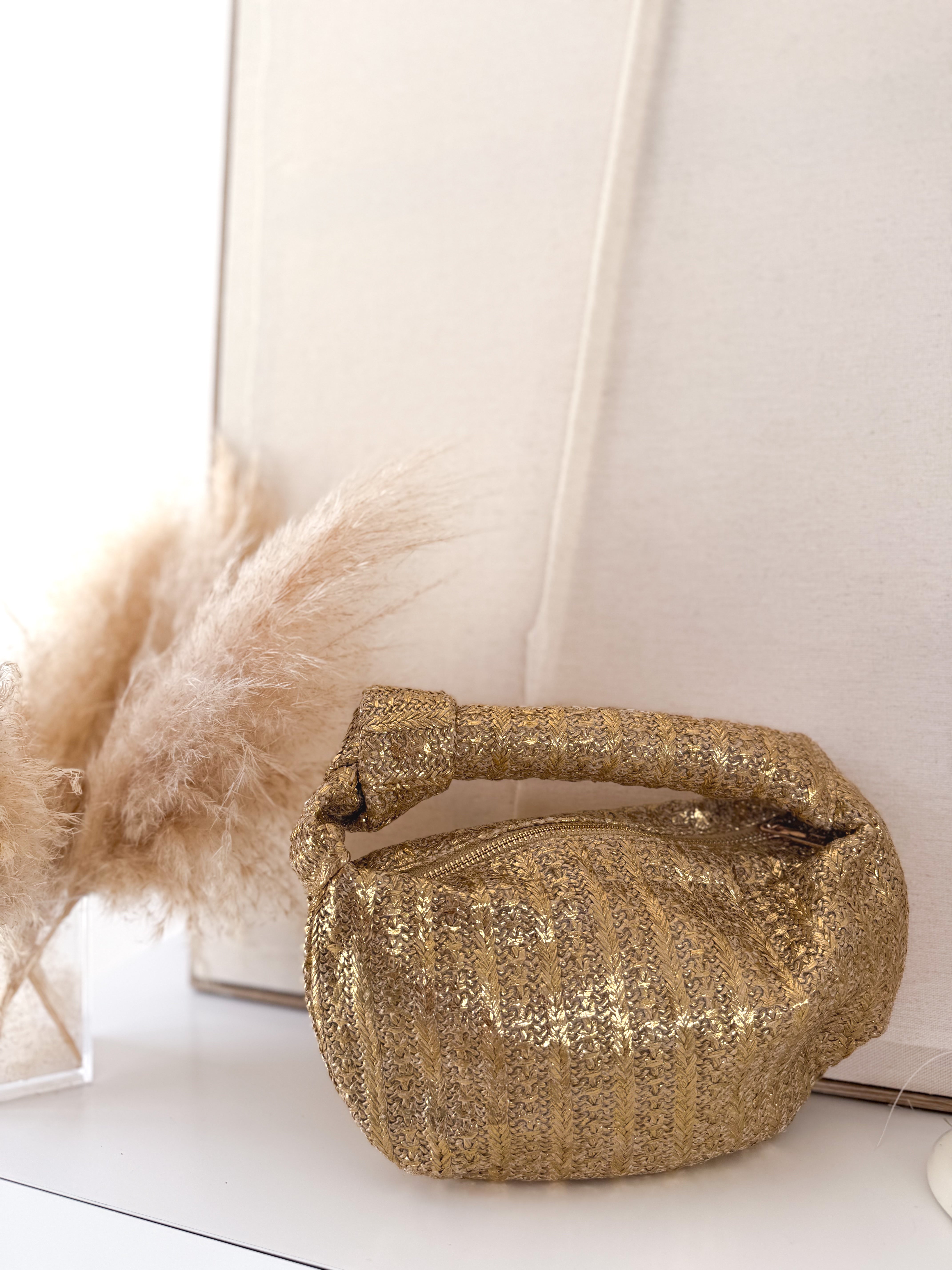 Bolso nudo dorado