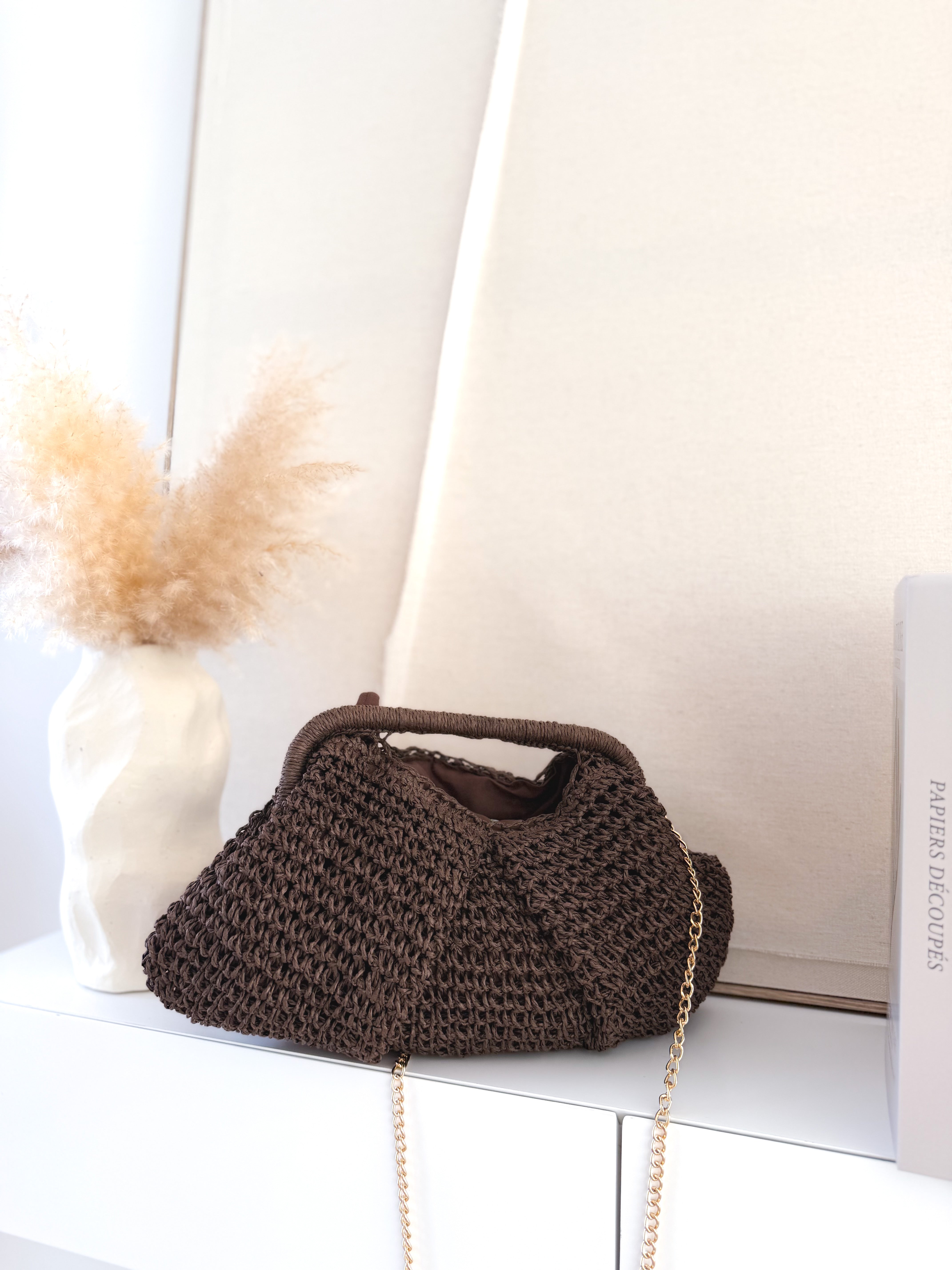 Clutch efecto crochet choco