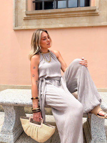 Total look Katrina Taupe