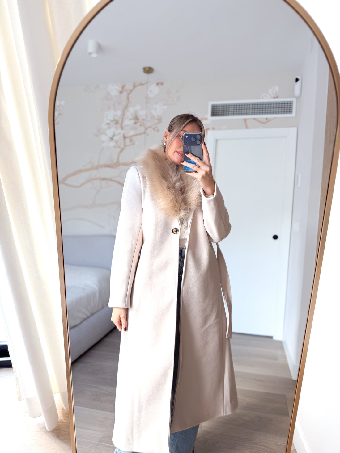 Abrigo paño beige combinado pelo