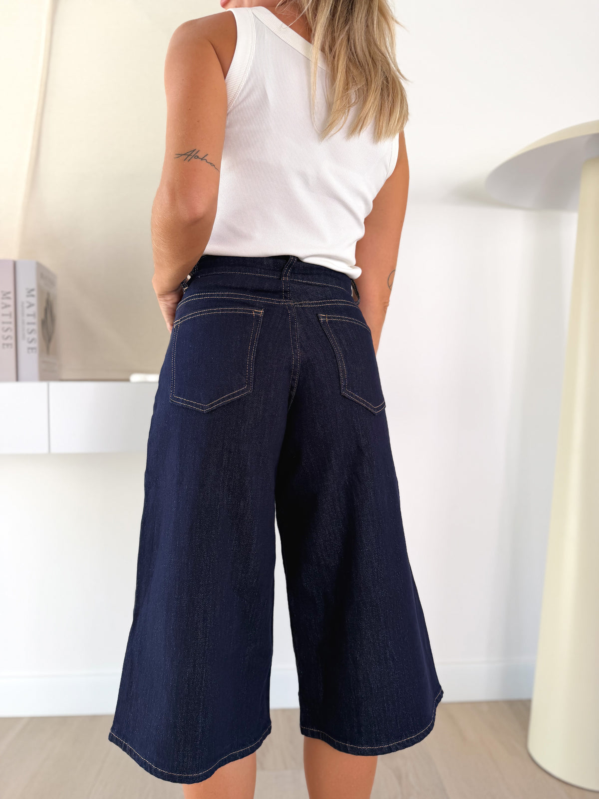 Bermuda denim