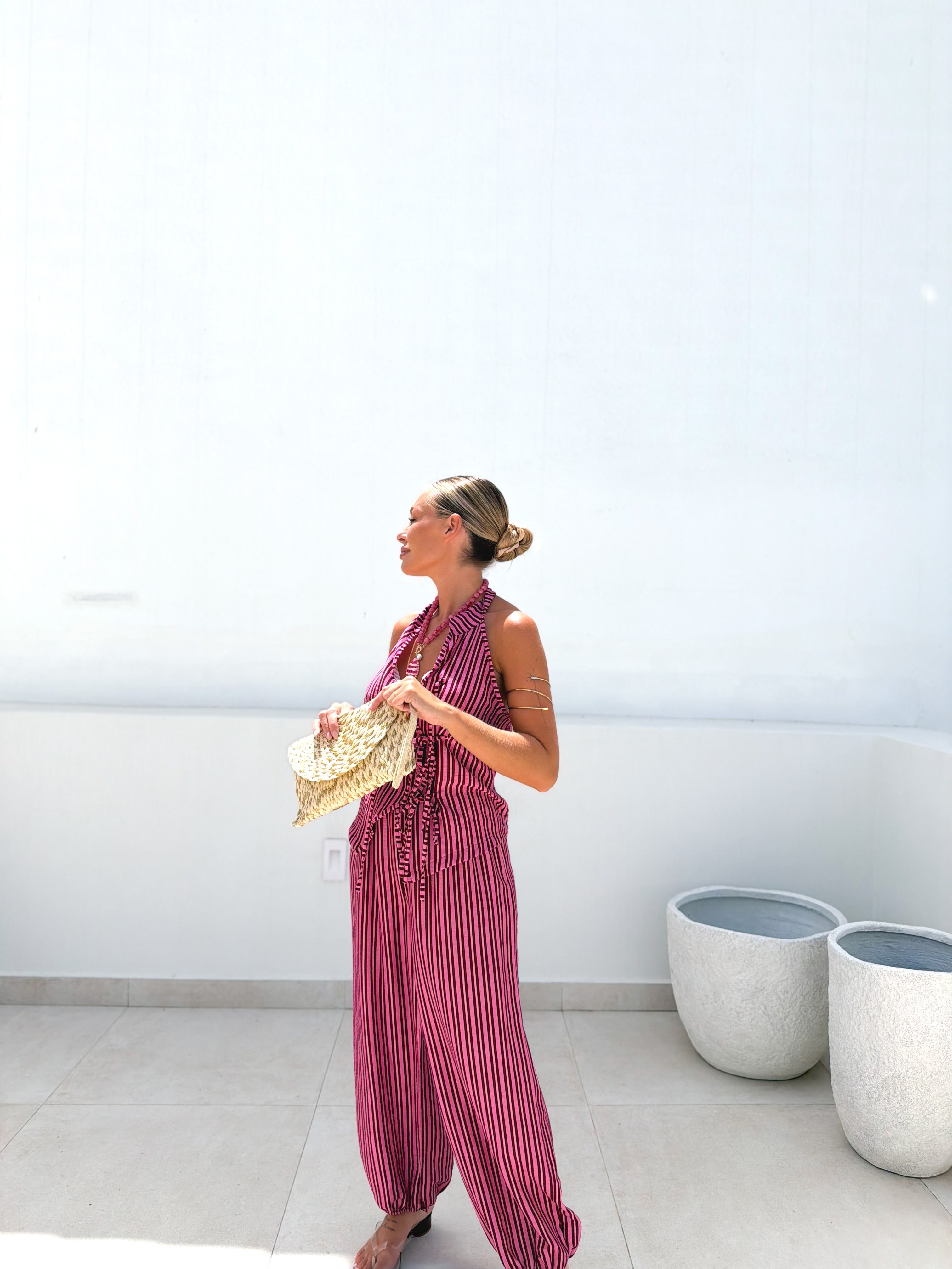 Total look rayas rosa