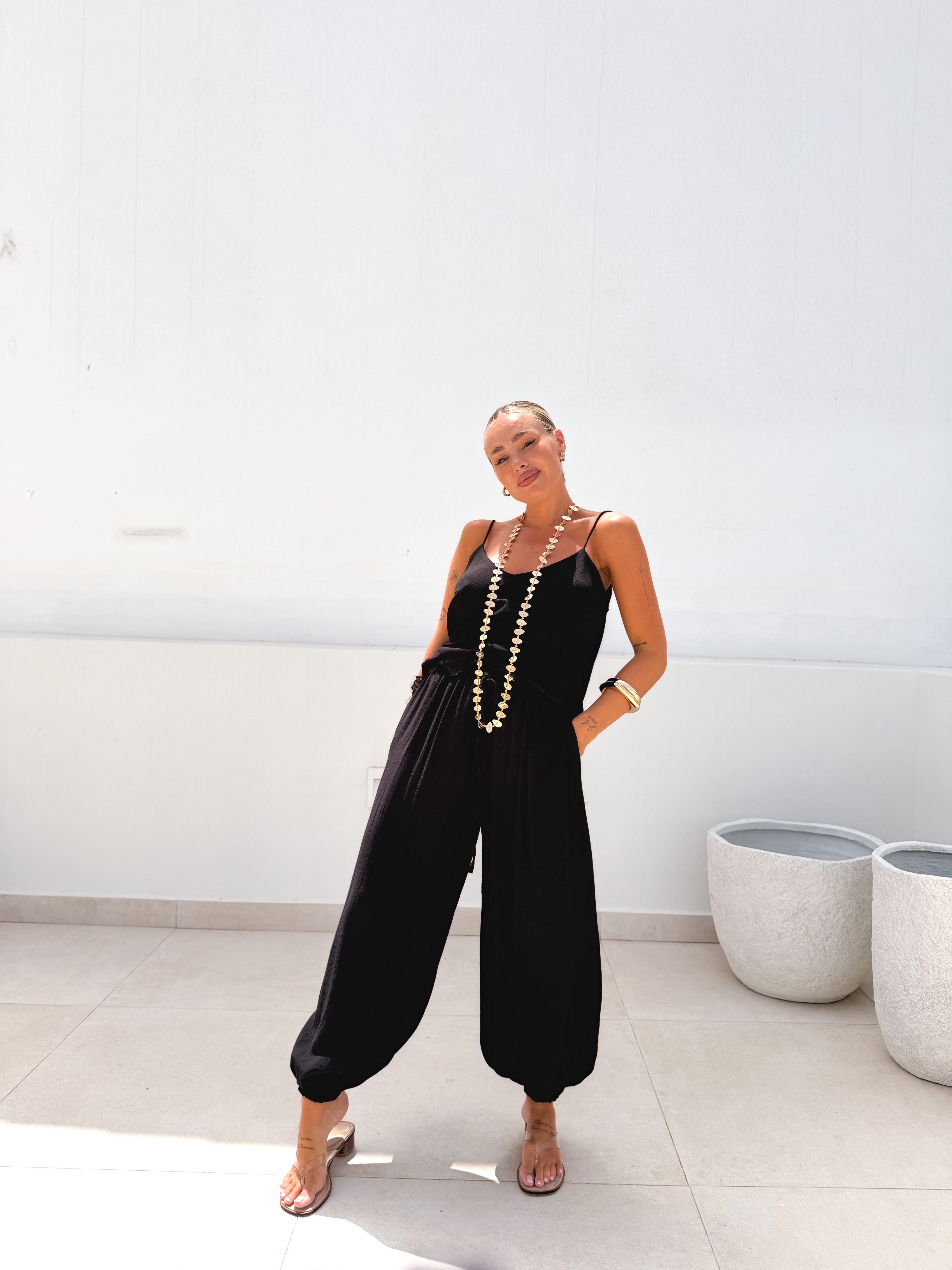 Pantalón bombacho negro
