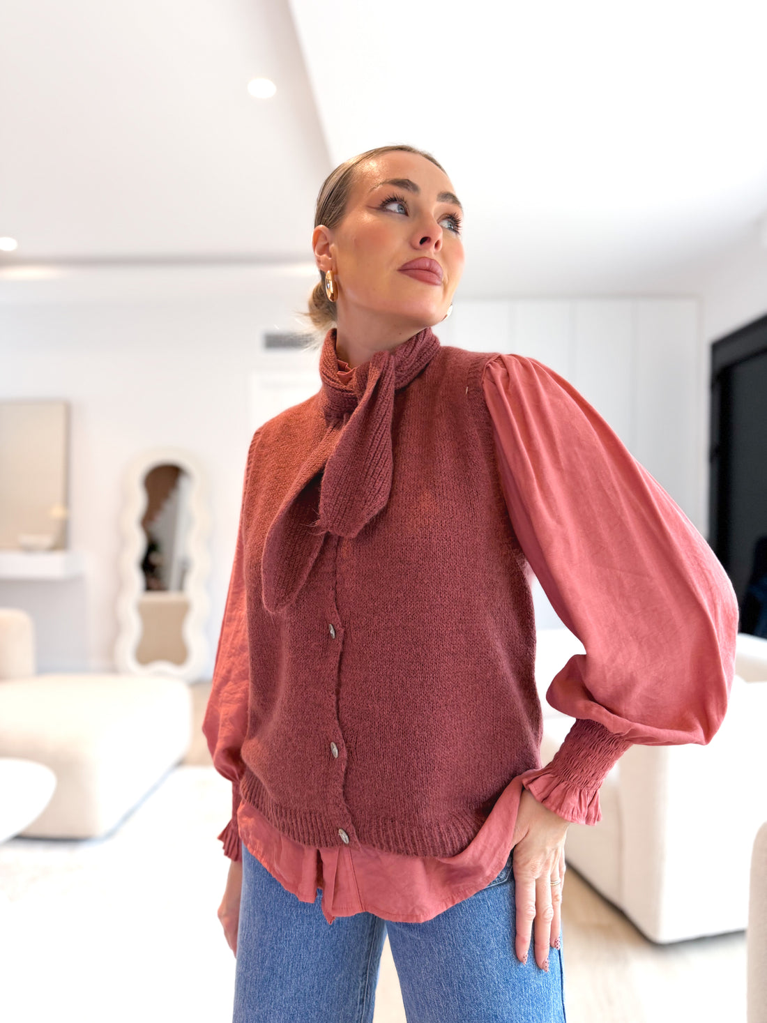 Chaleco punto anudado coral