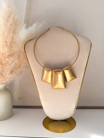 Collar latón triple