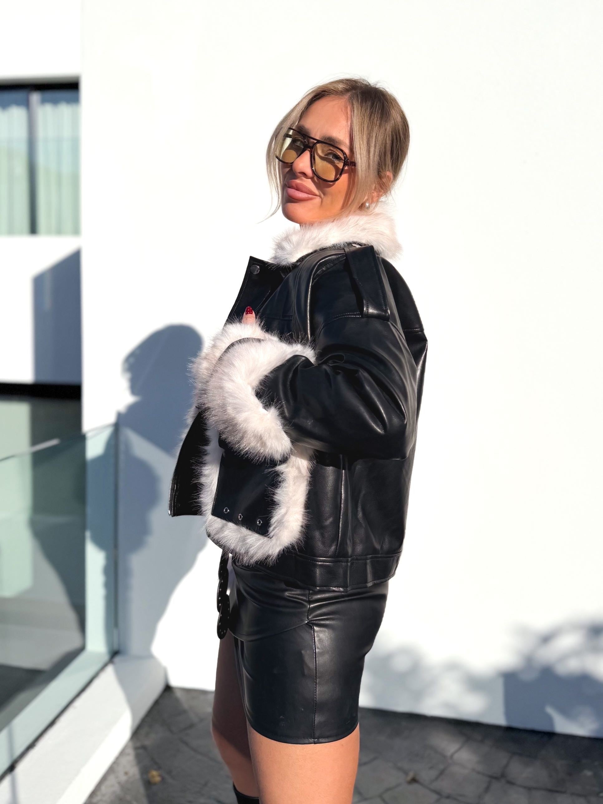 Cazadora OSAKA negro