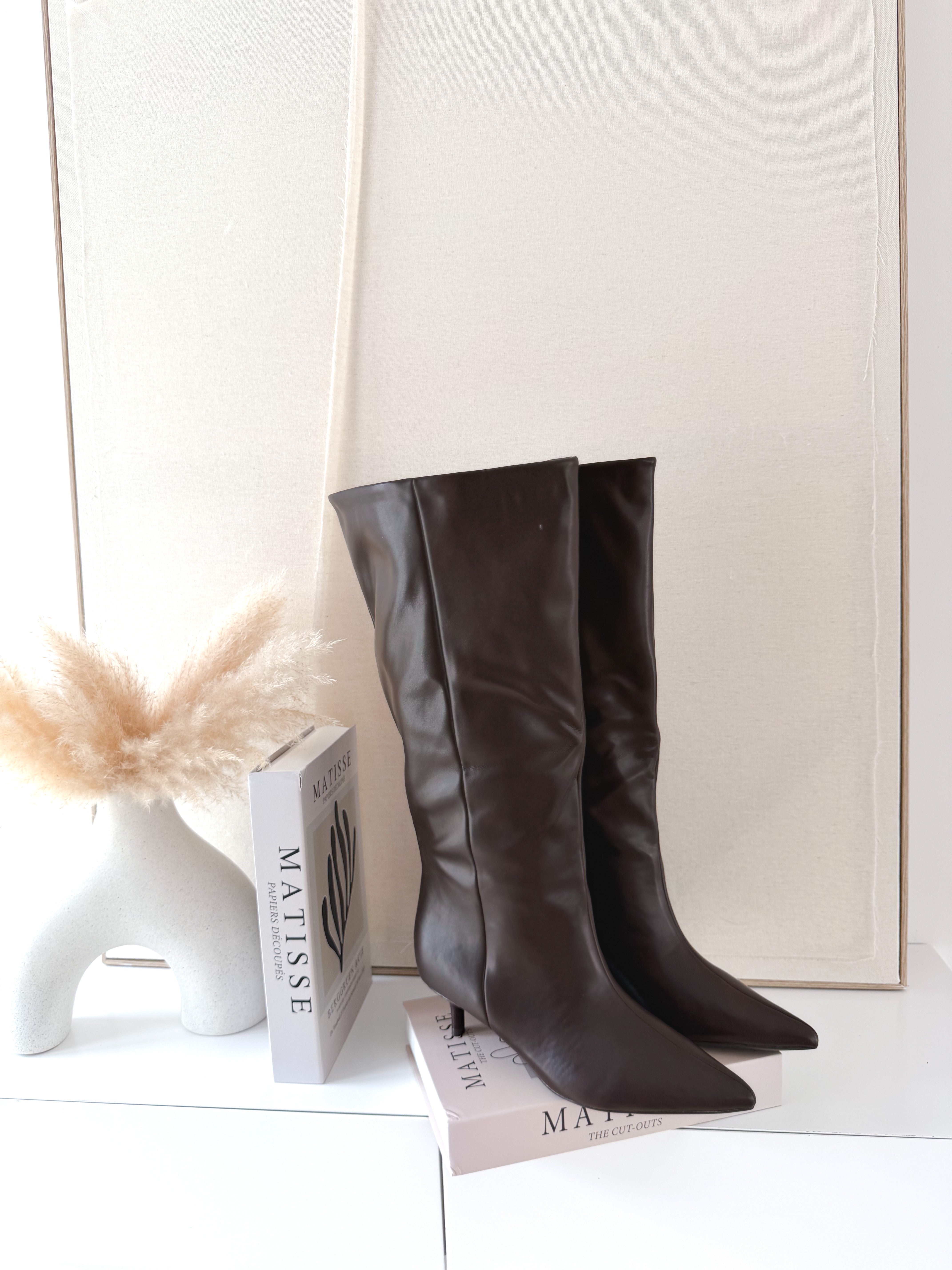 Botas polipiel marrón