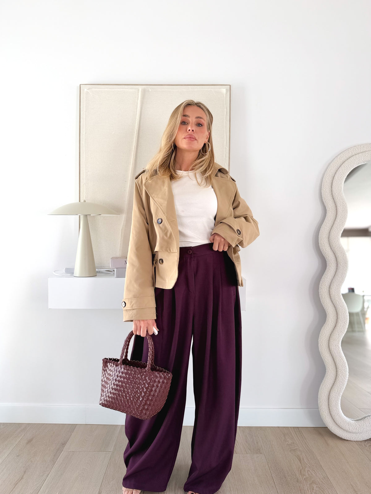 Pantalón wide leg pinzas burgundy