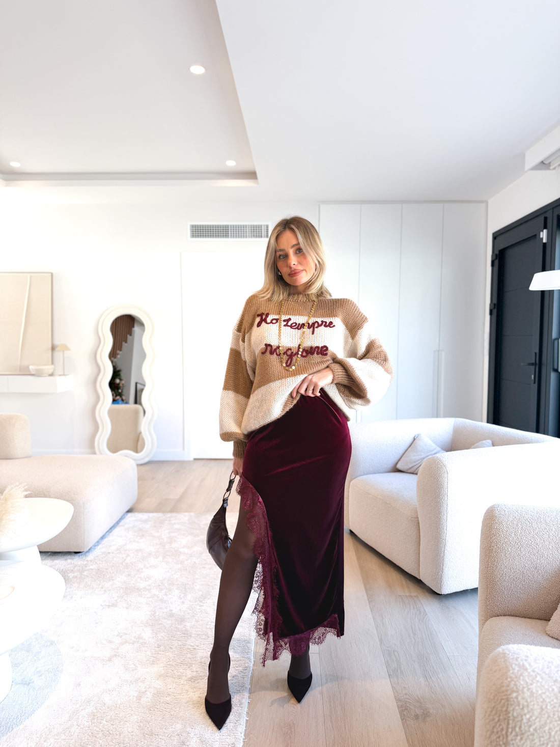 Falda lencera terciopelo Burdeos