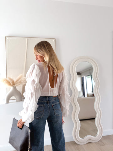 Blusa volantes blanca