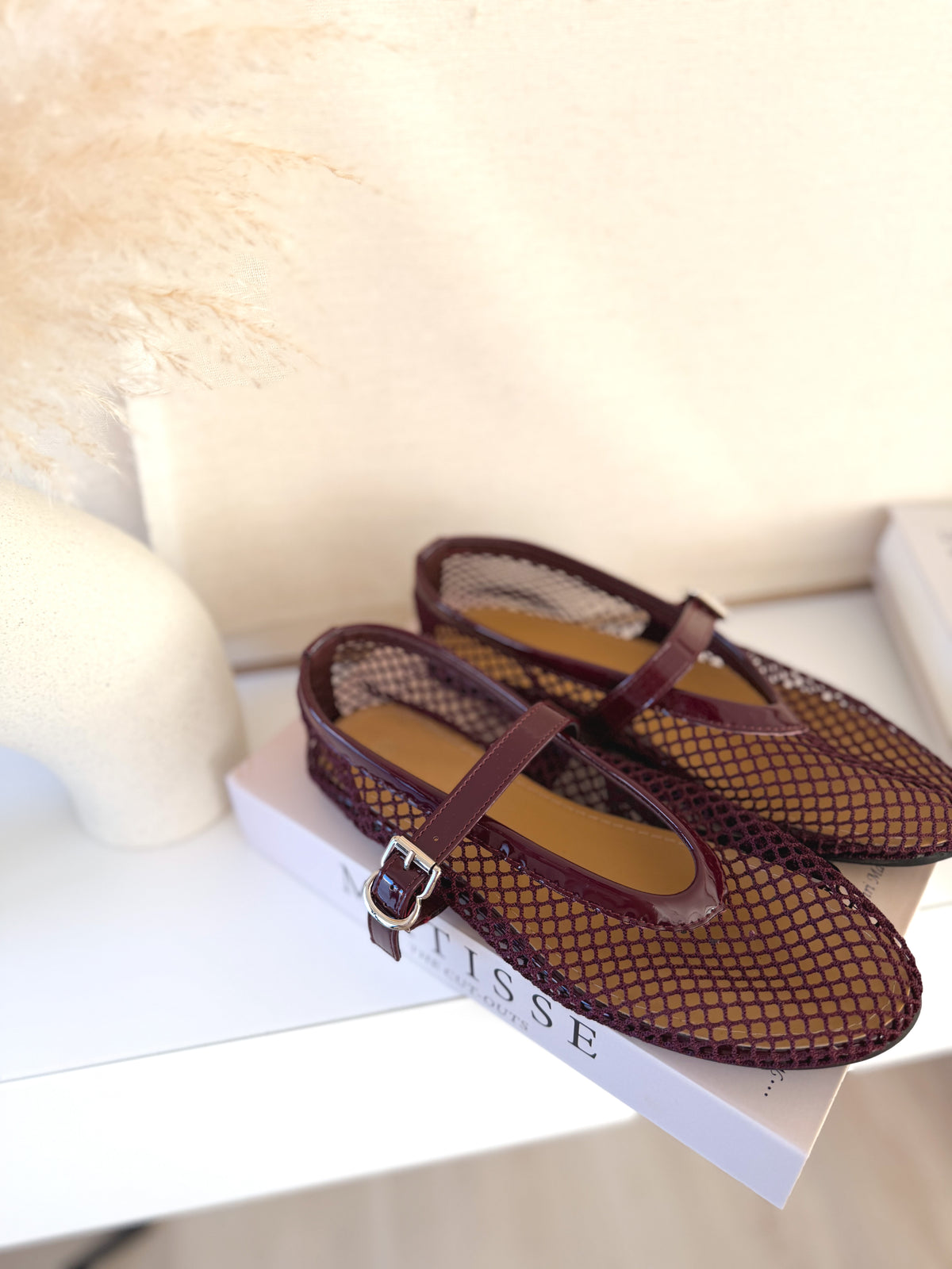 Manoletina red Burgundy