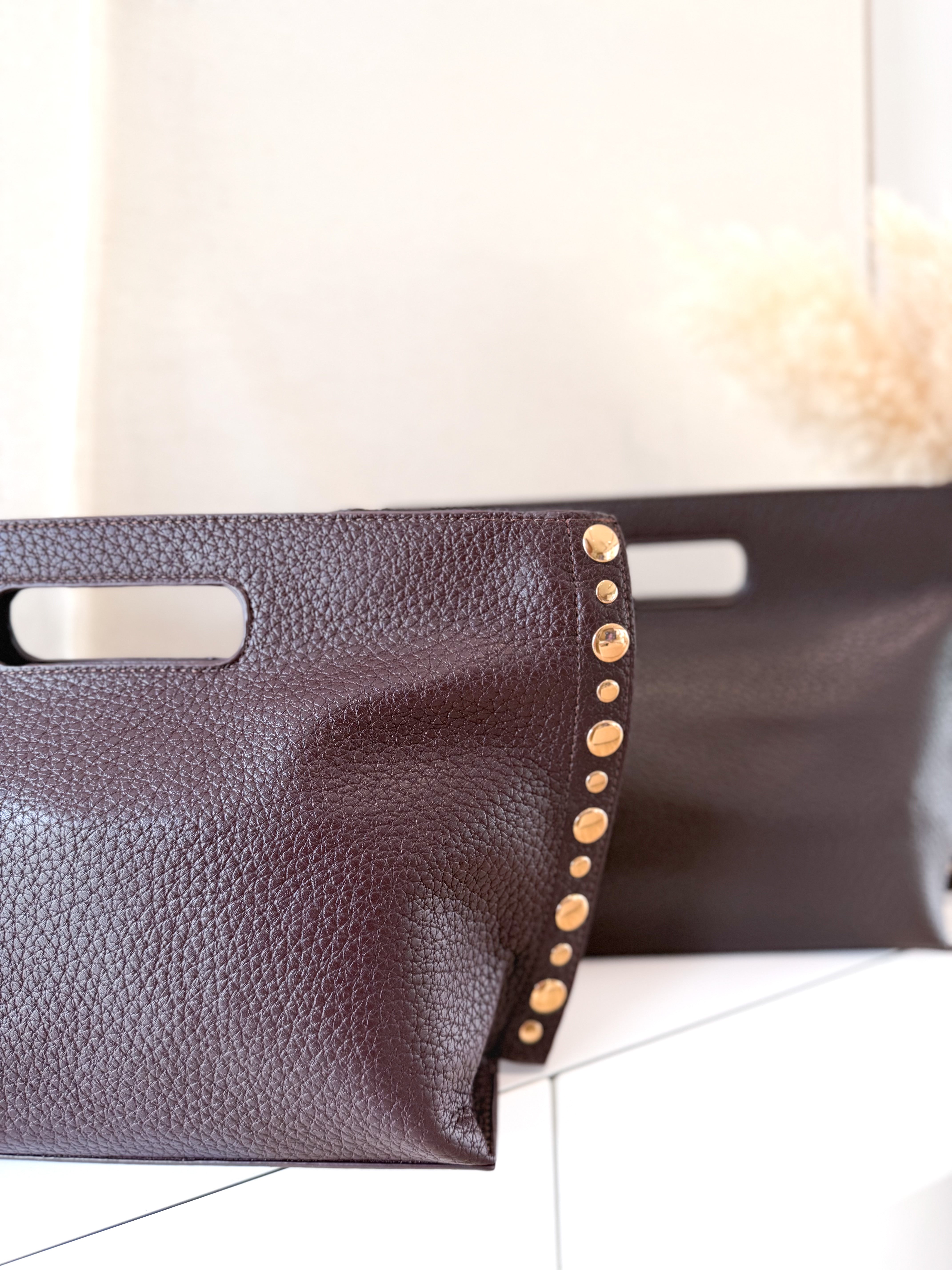 Bolso polipiel tachas