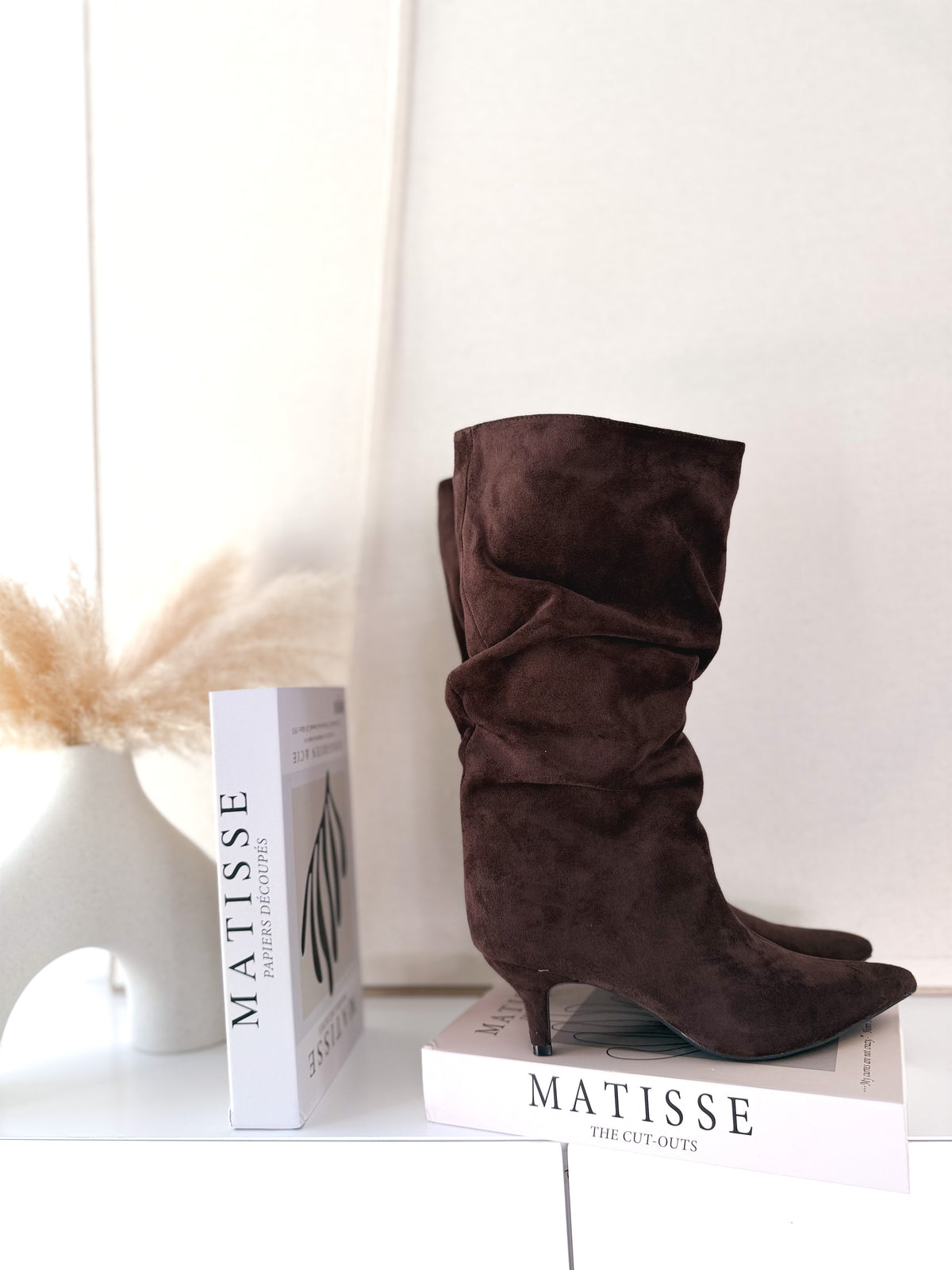 Botas fruncidas Marrón