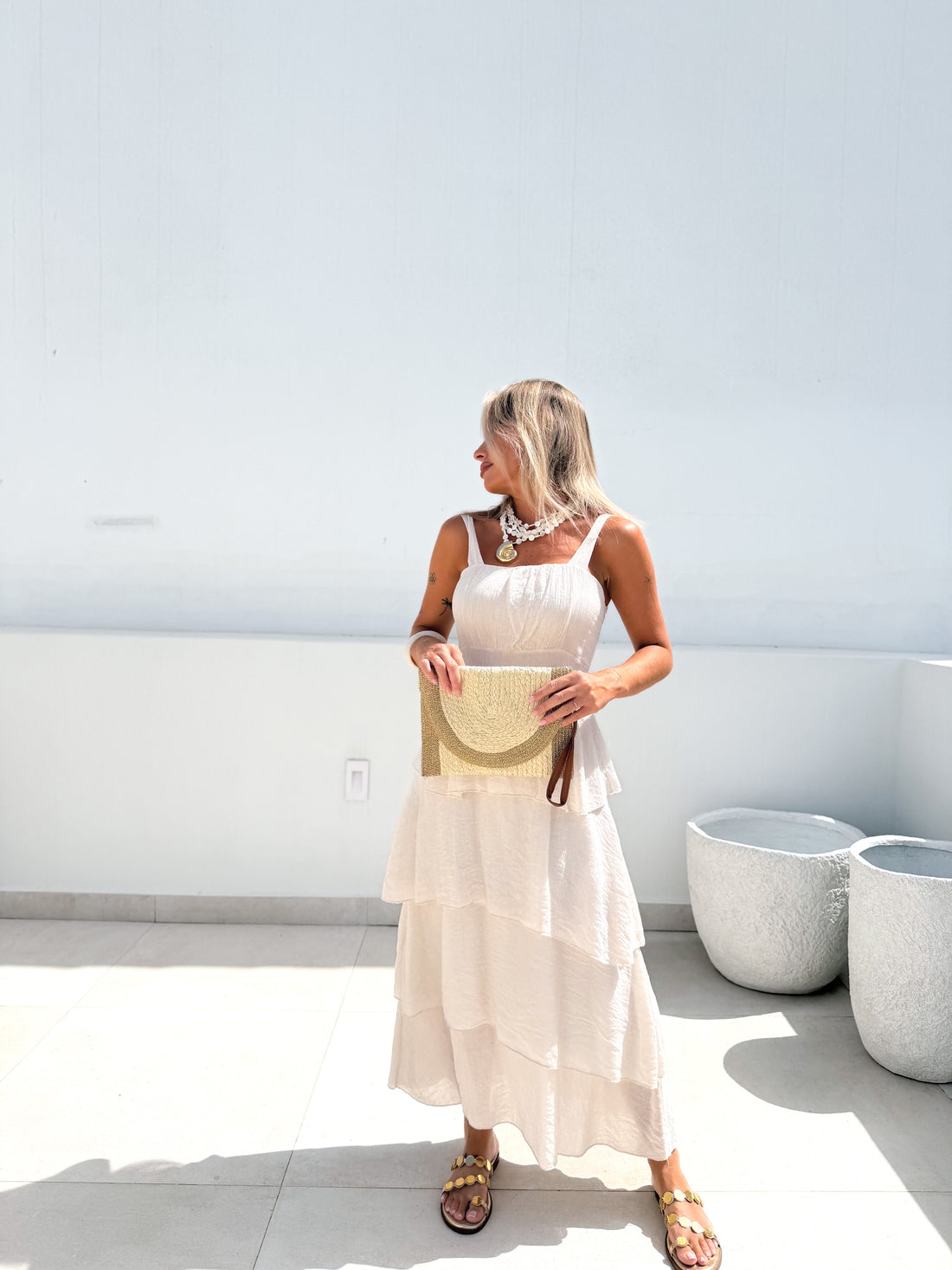 Vestido largo volantes Beige