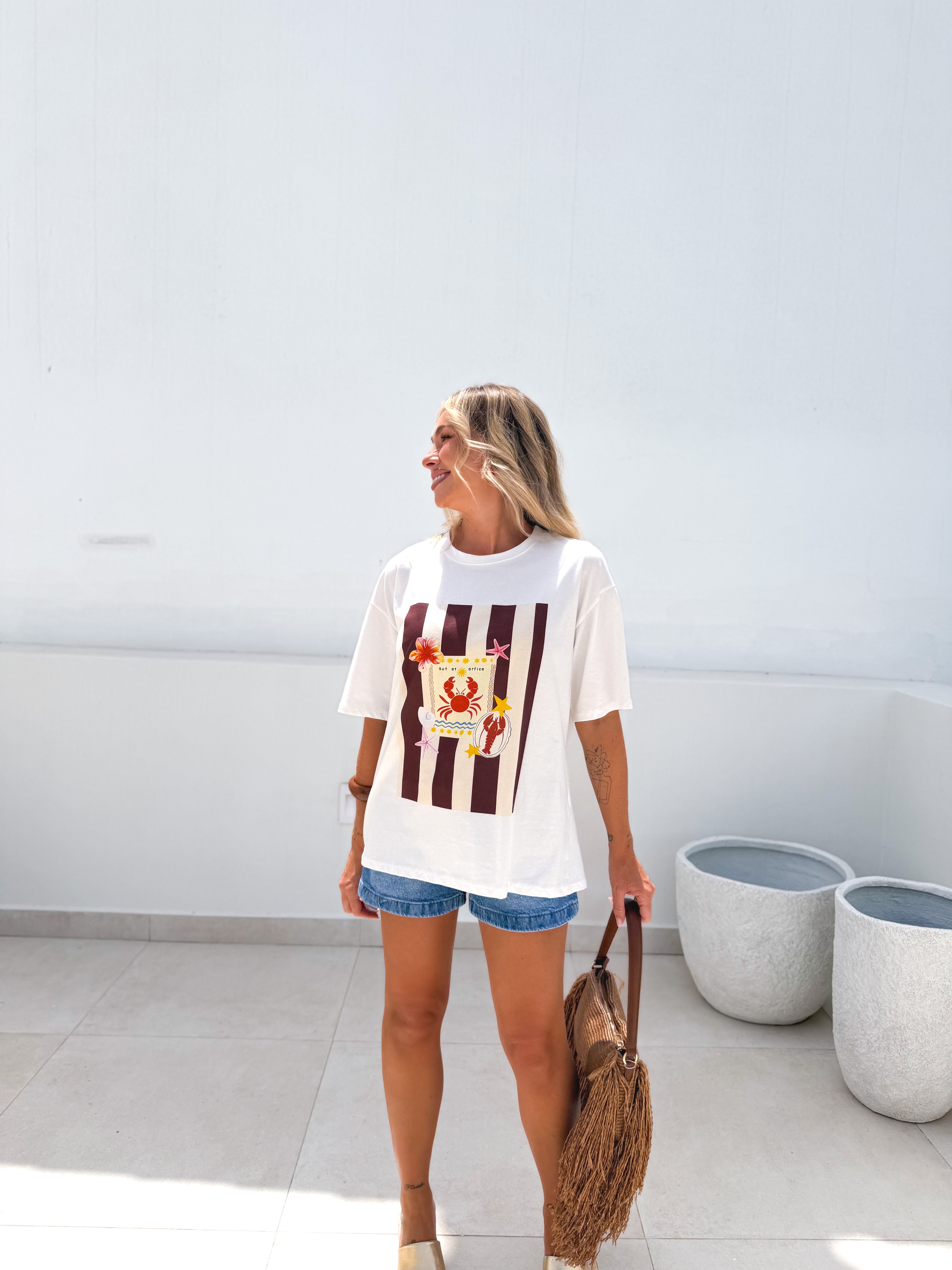 Camiseta oversize marrón/beige