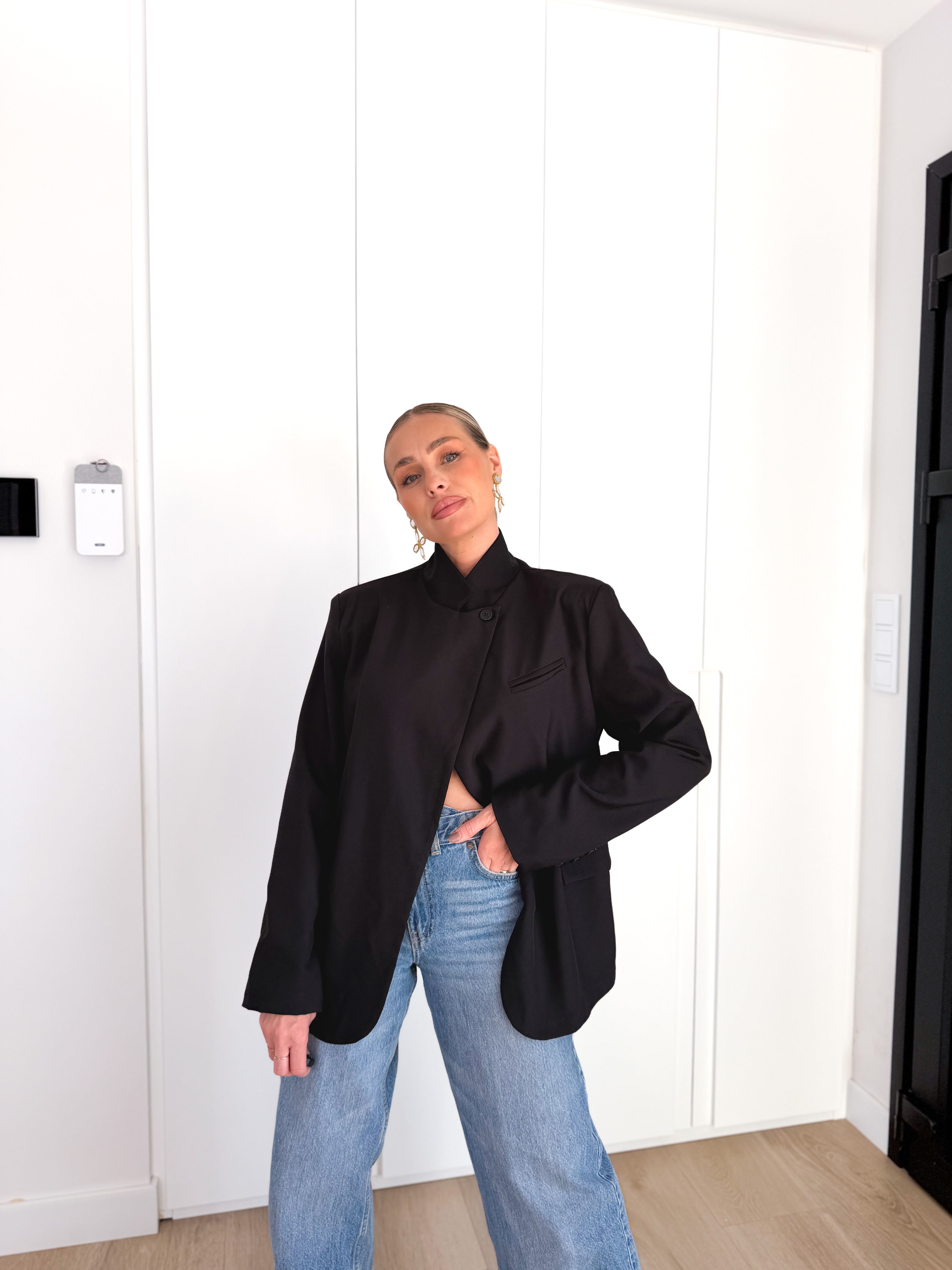 Blazer cruzada oversize negro