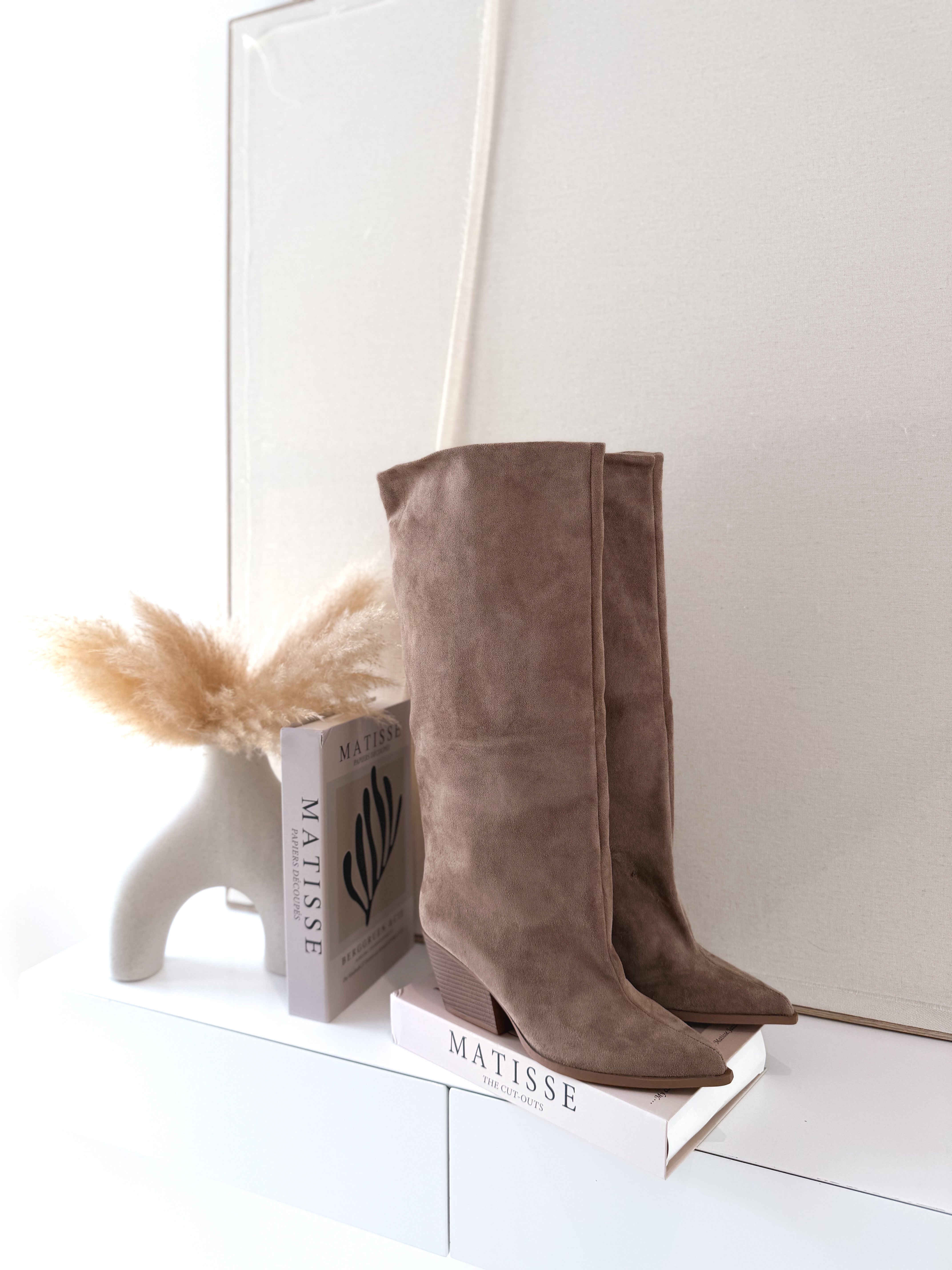 Bota altas taupe