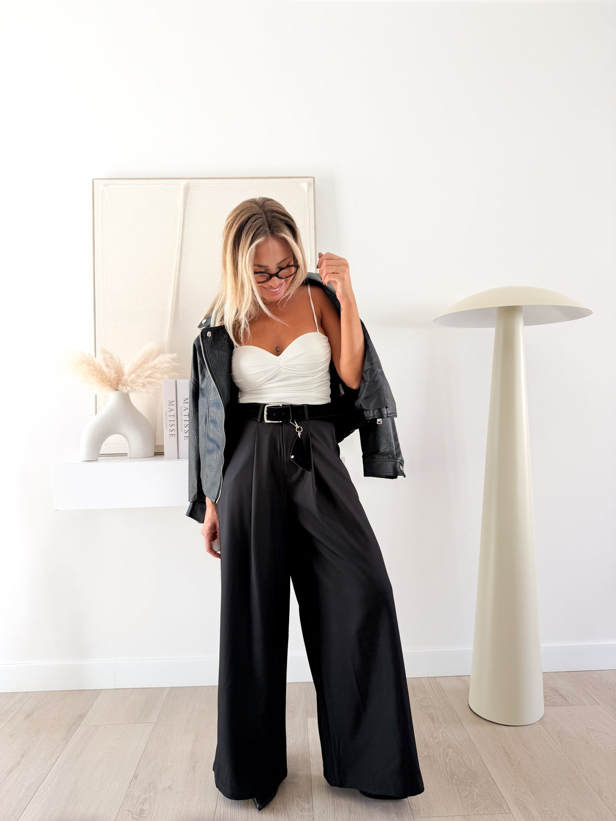 Pantalón pinza wide leg negro