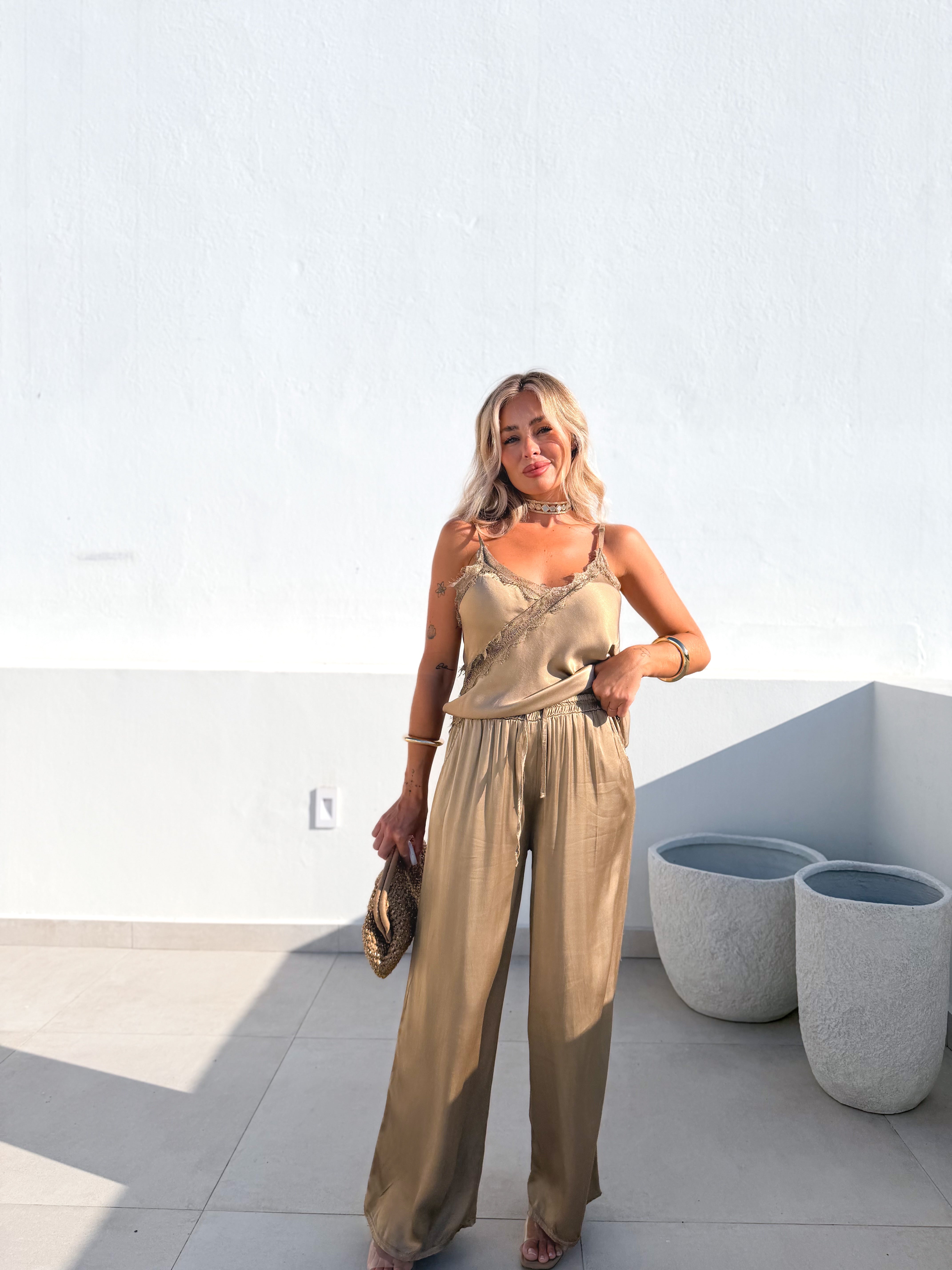Pantalón satinado Camel