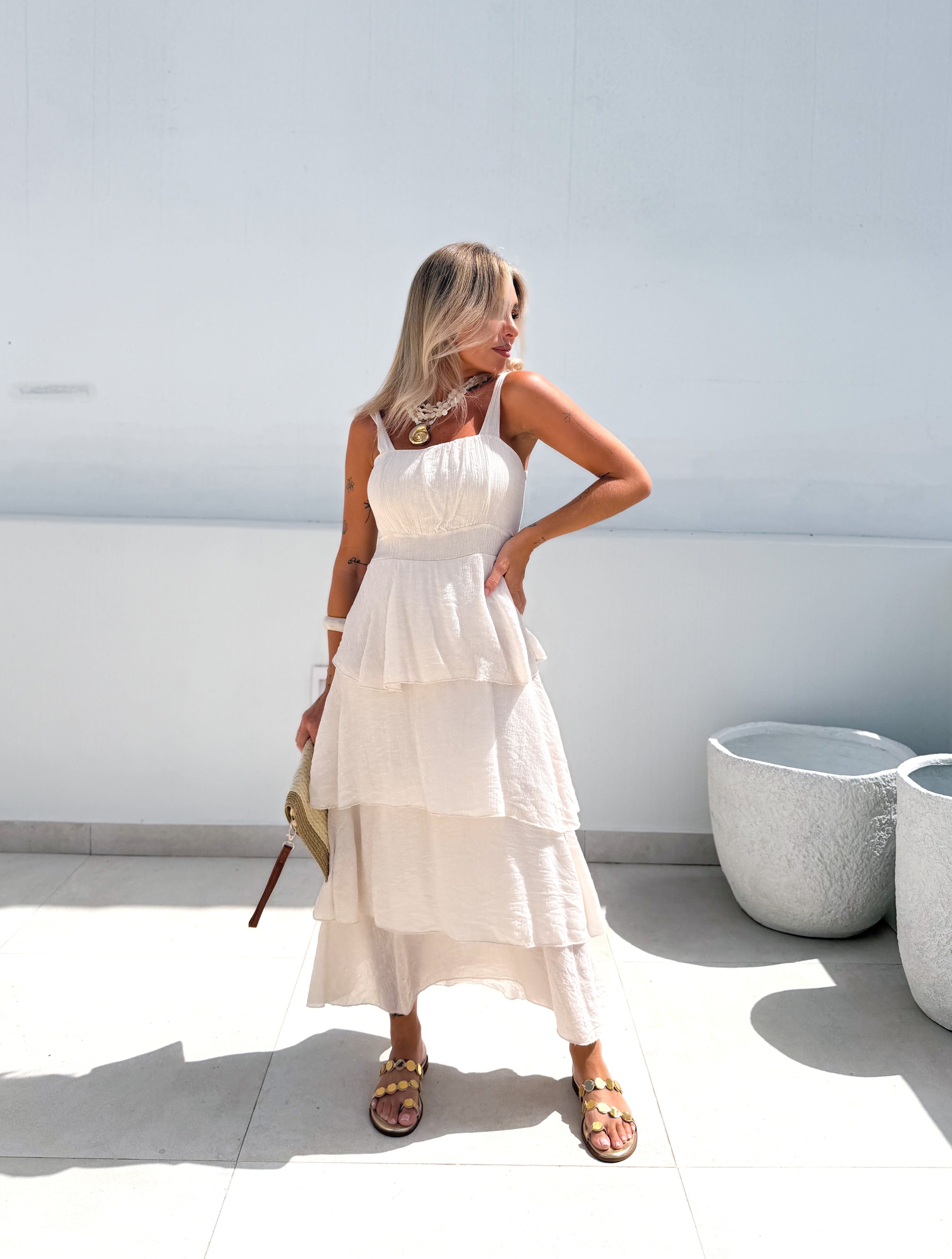 Vestido largo volantes Beige