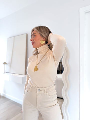 Jersey punto cuello alto beige