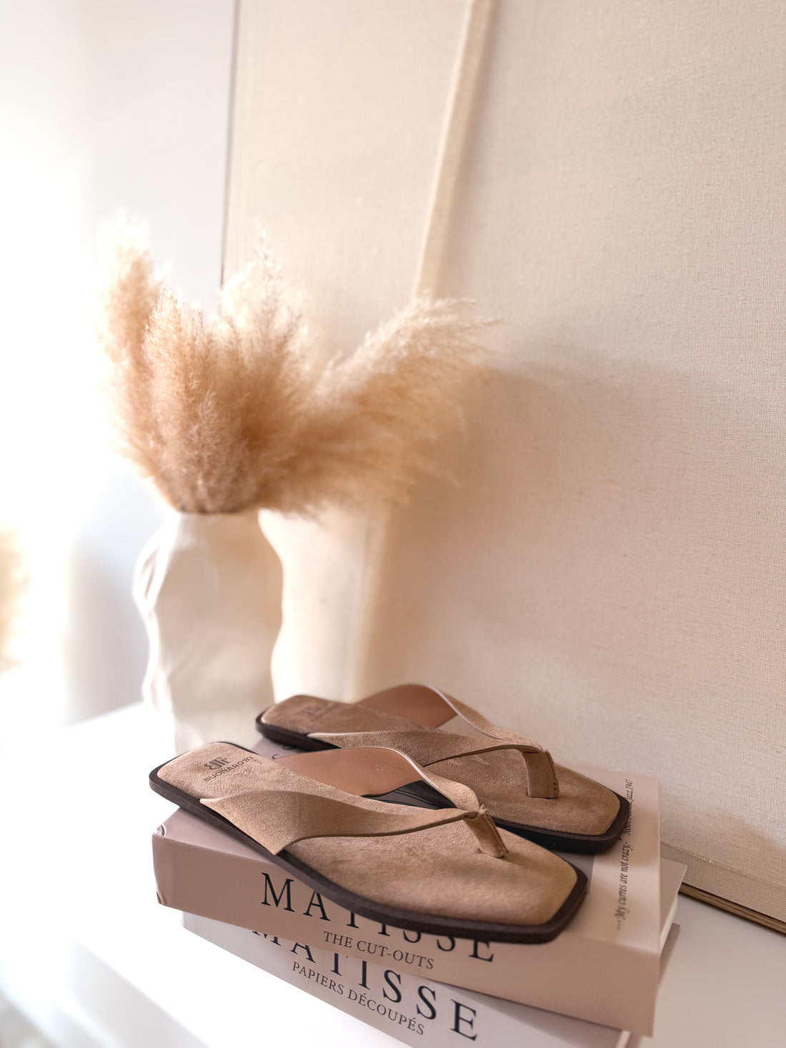 Sandalias dedo Taupe