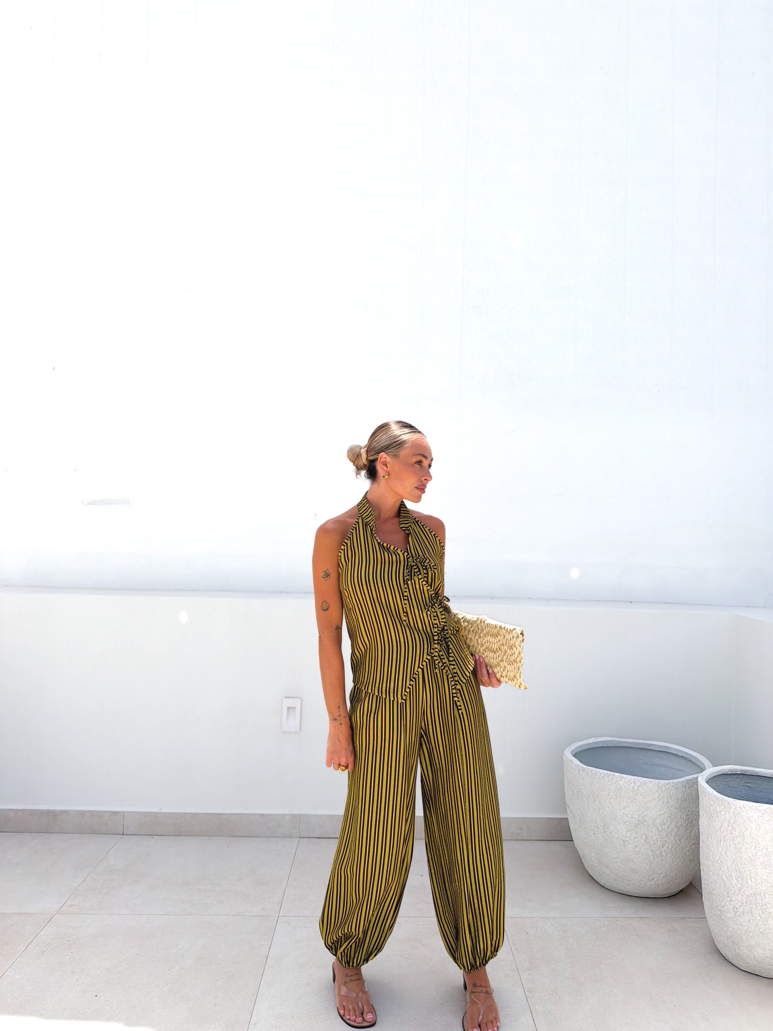 Total look rayas lima