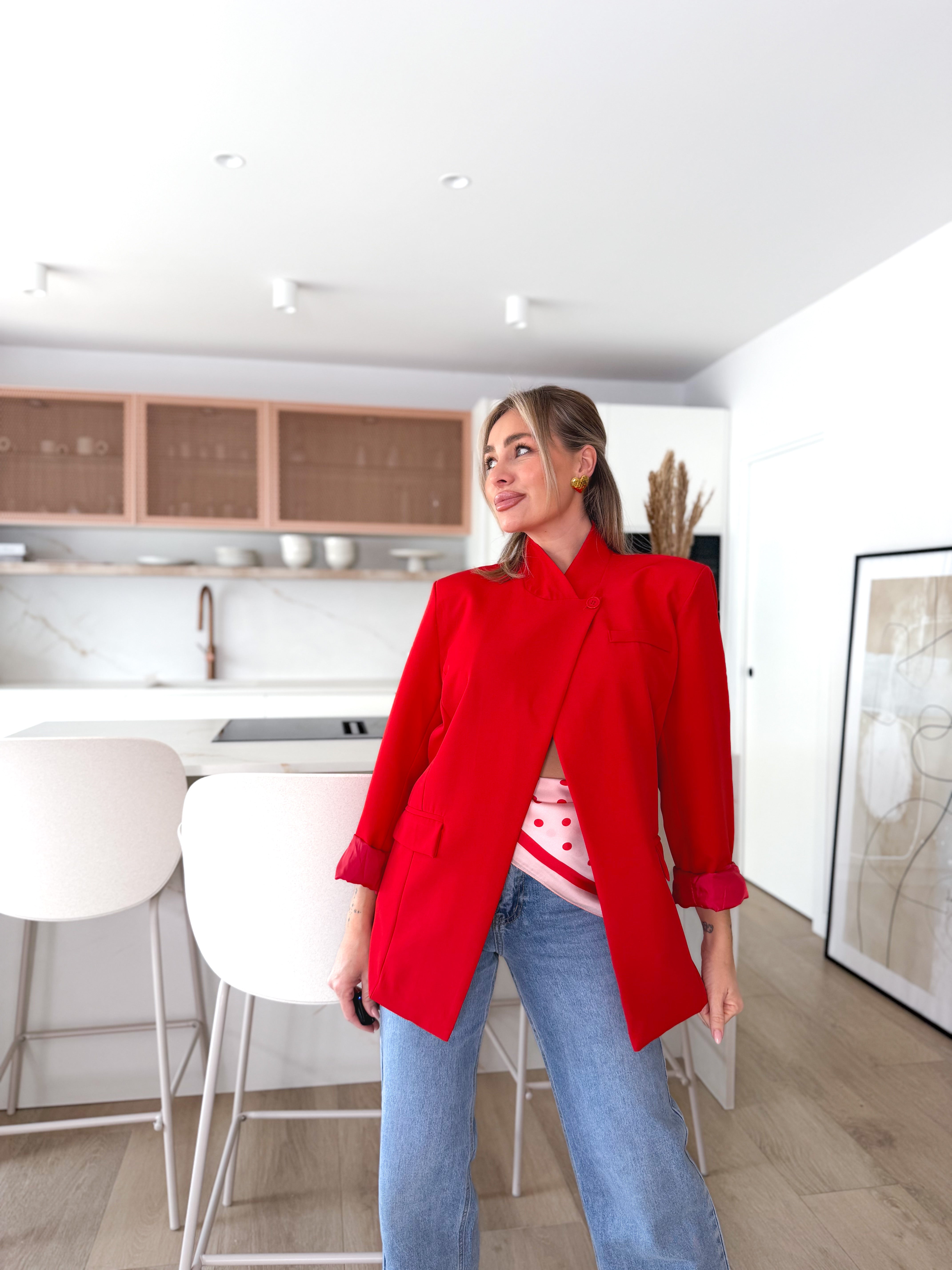 Blazer cruzada roja