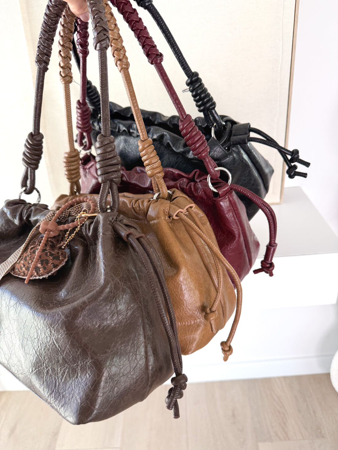 Bolso polipiel asa trenzada