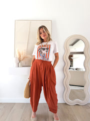 Pantalón fluido baggy naranja