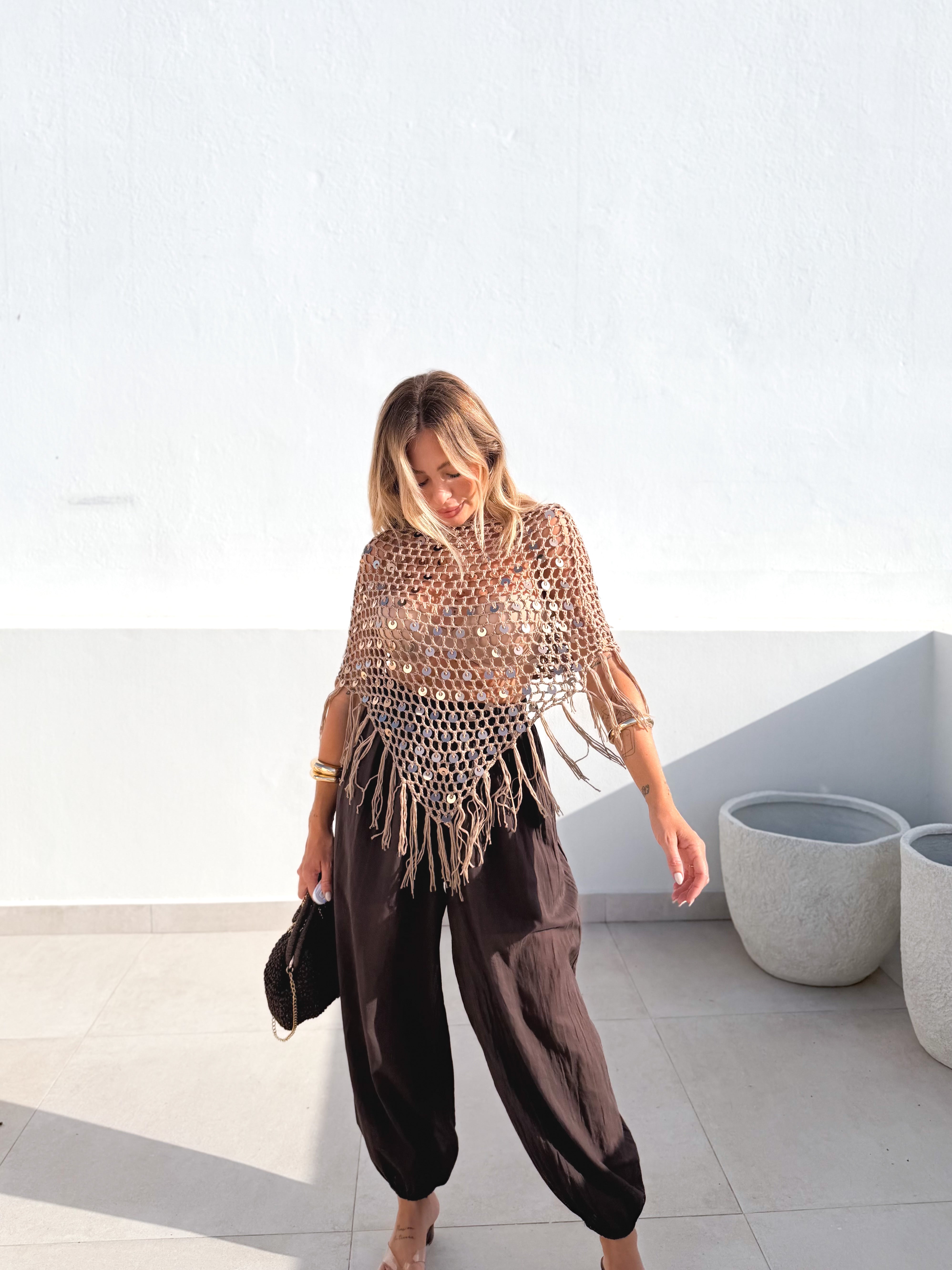 Poncho crochet taupe