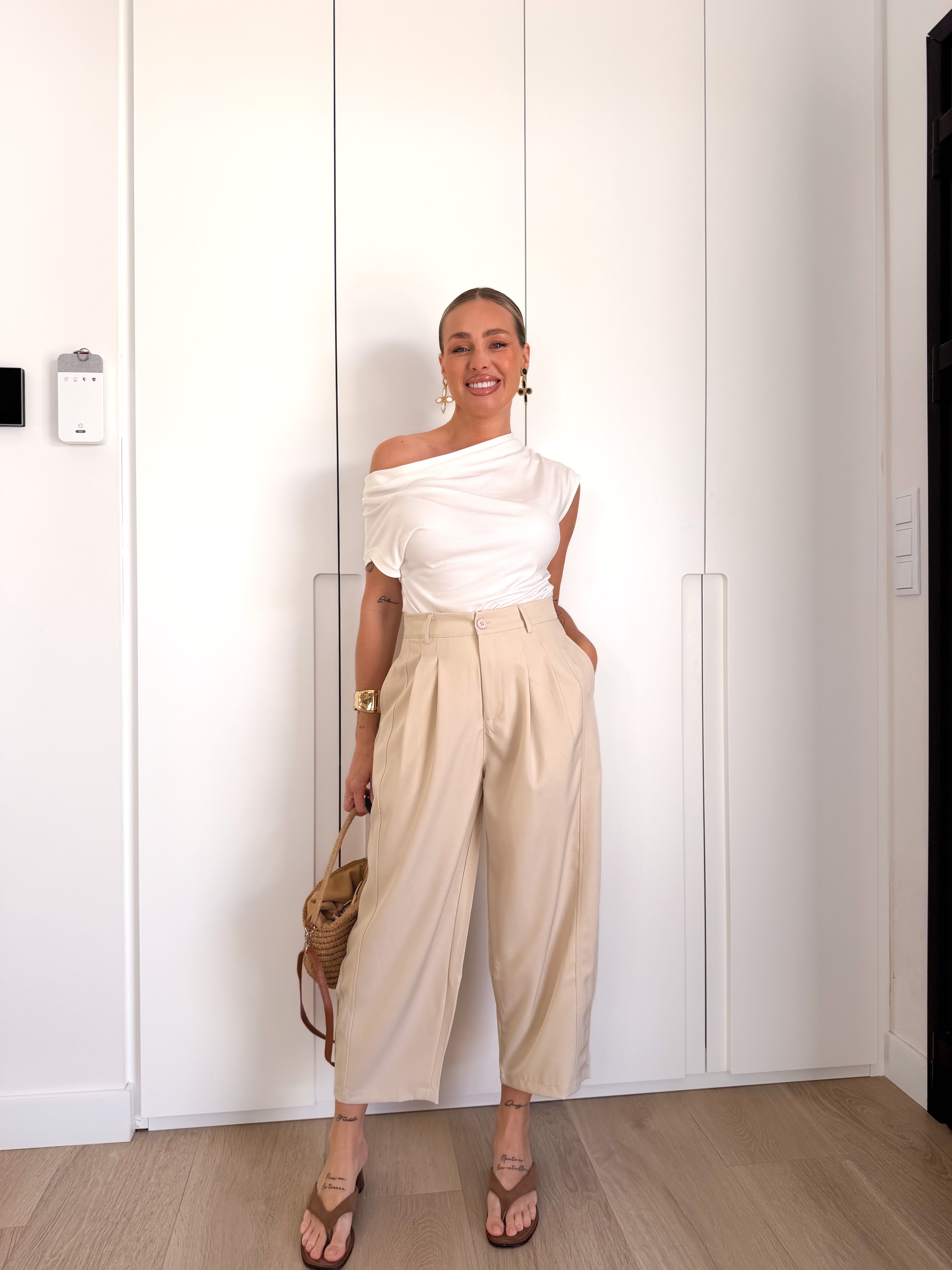 Pantalón pinza tobillero Beige
