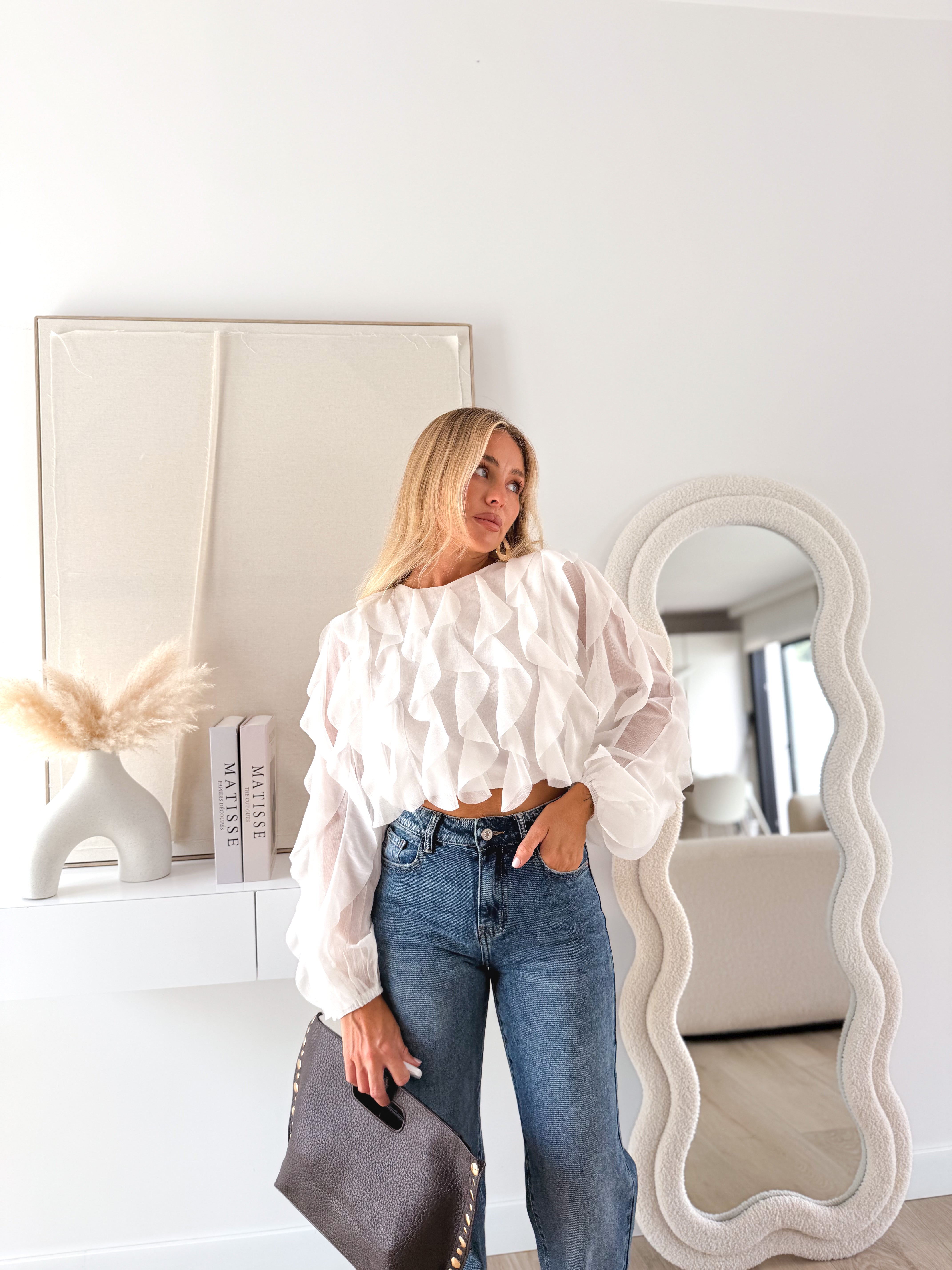 Blusa volantes blanca