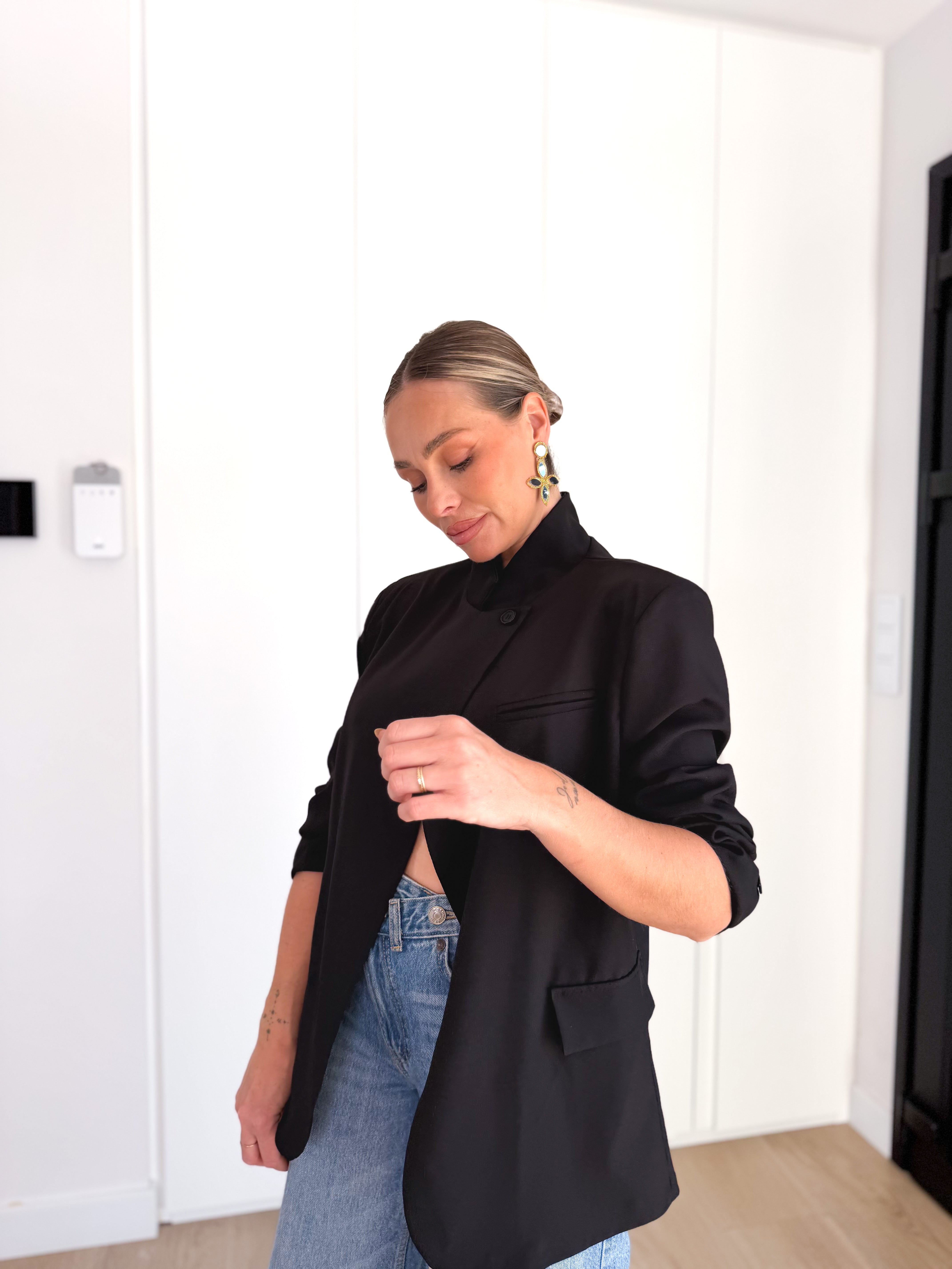 Blazer cruzada oversize negro