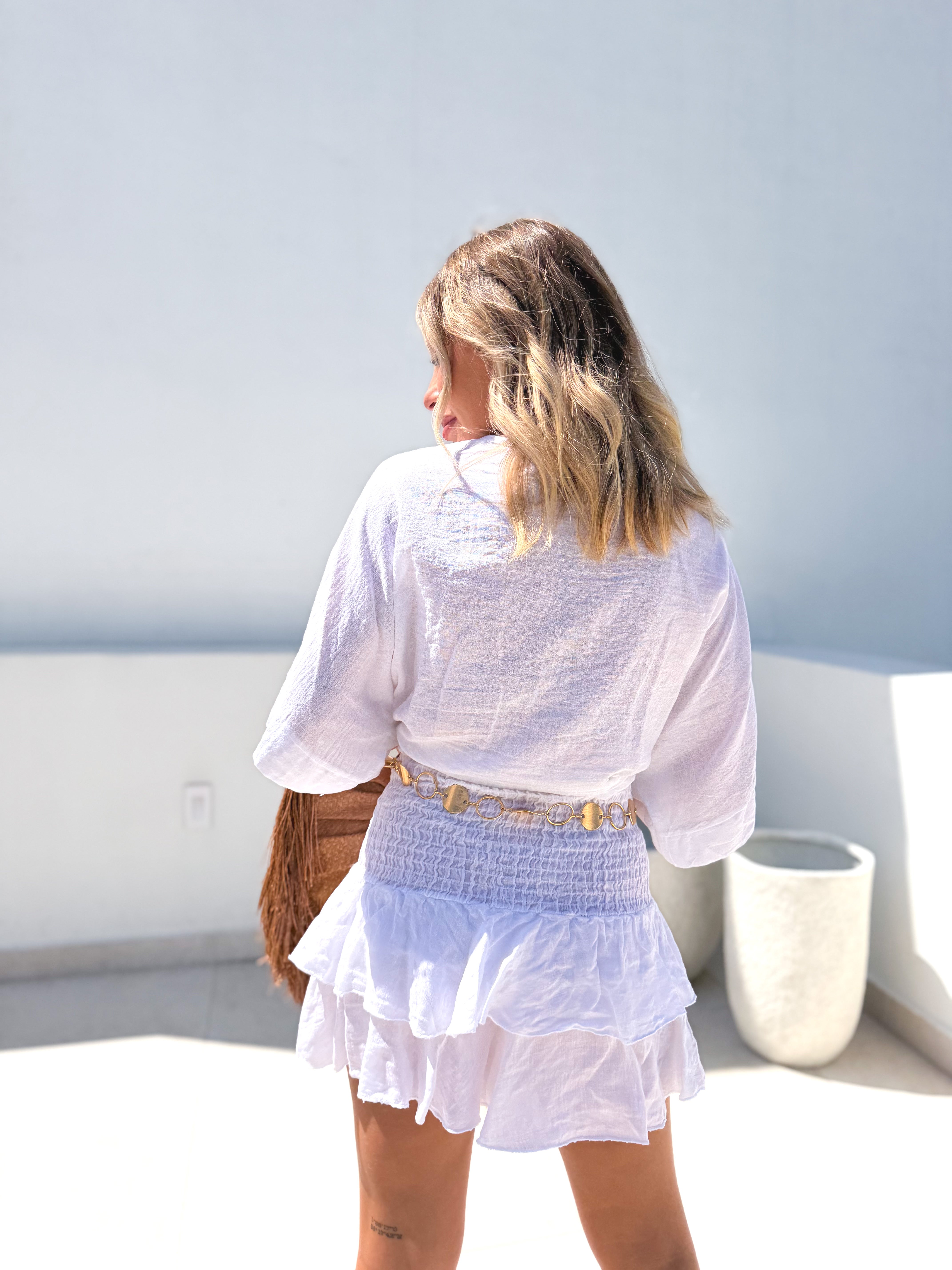 Camisa lino blanco anudada