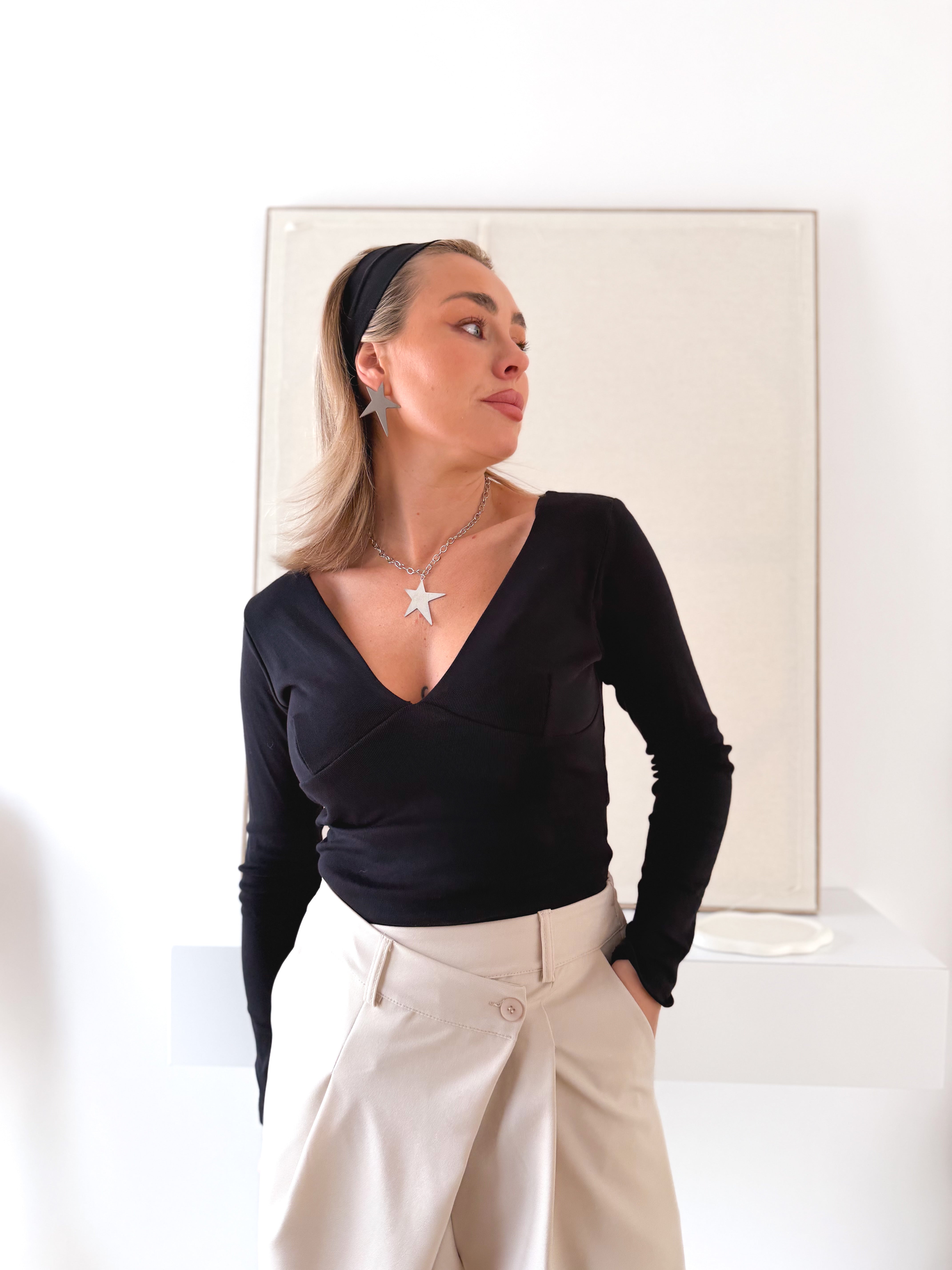 Top manga larga negro