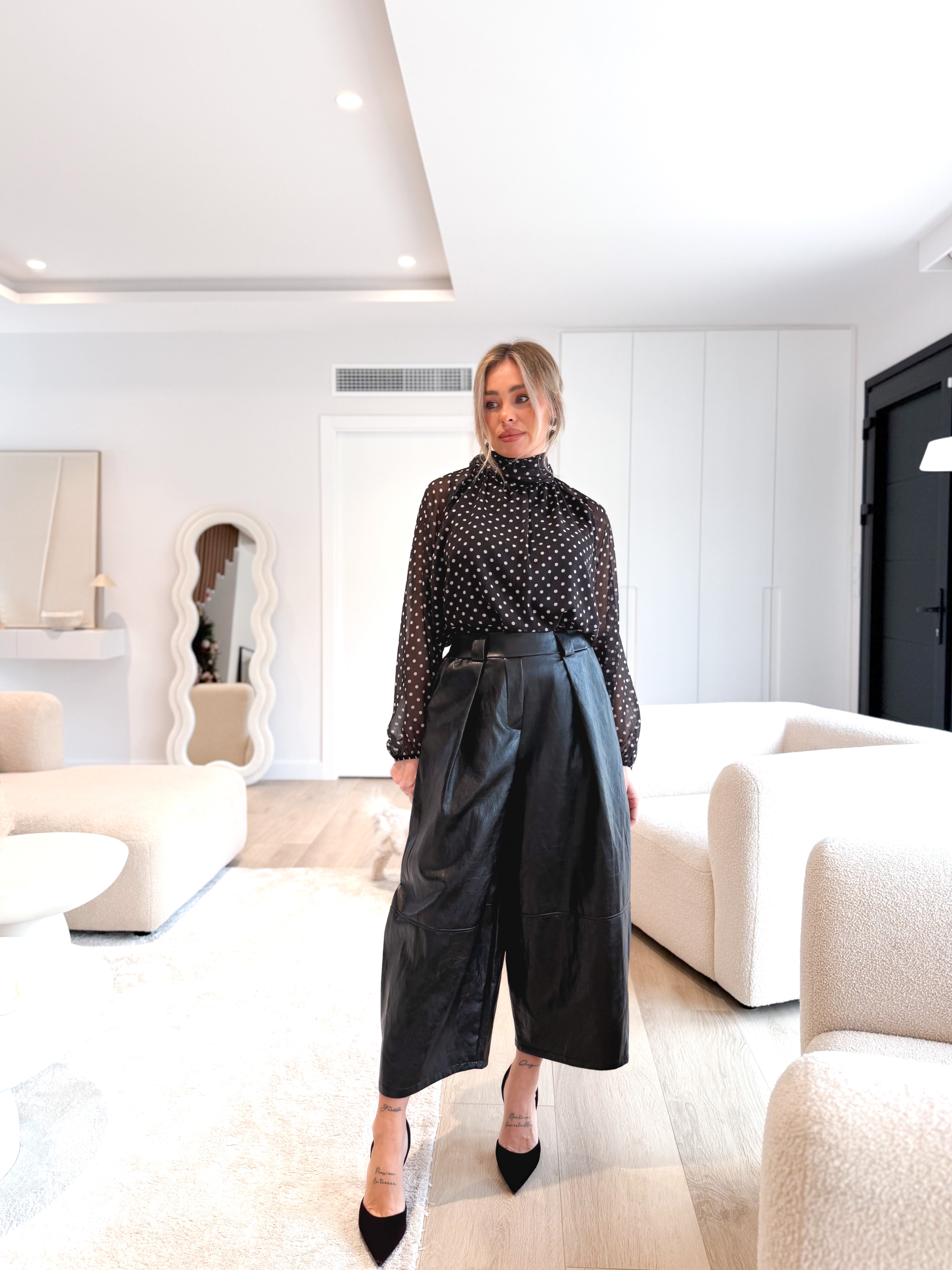 Pantalón globo polipiel negro