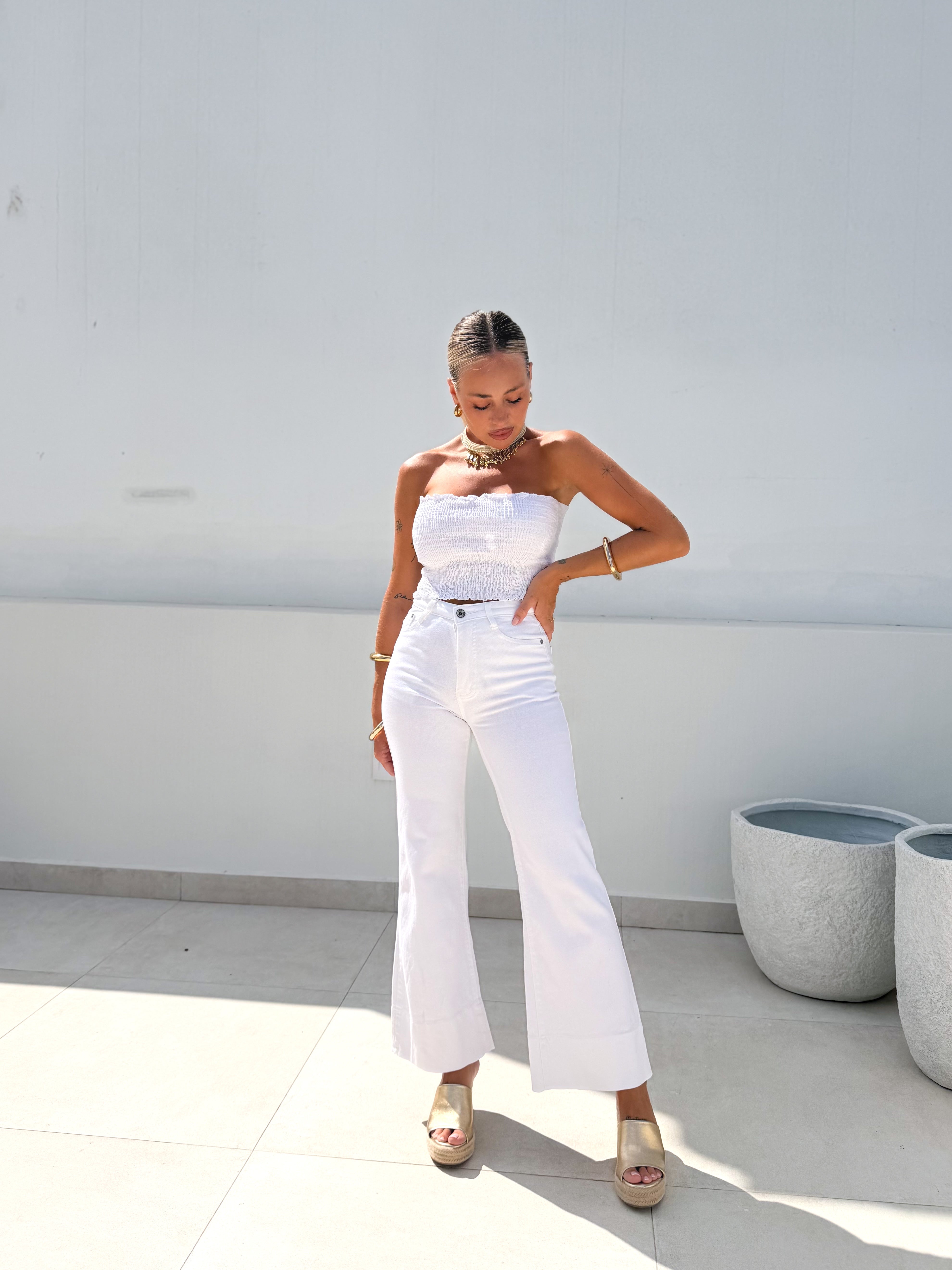 Pantalón denim flare blanco