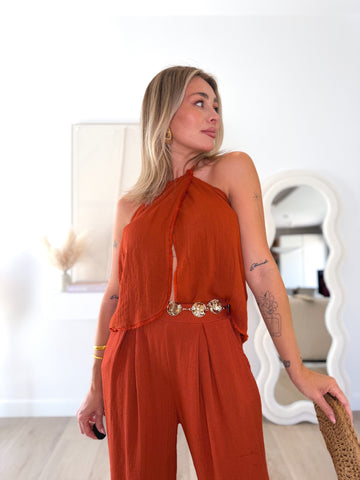 Top cruzado teja