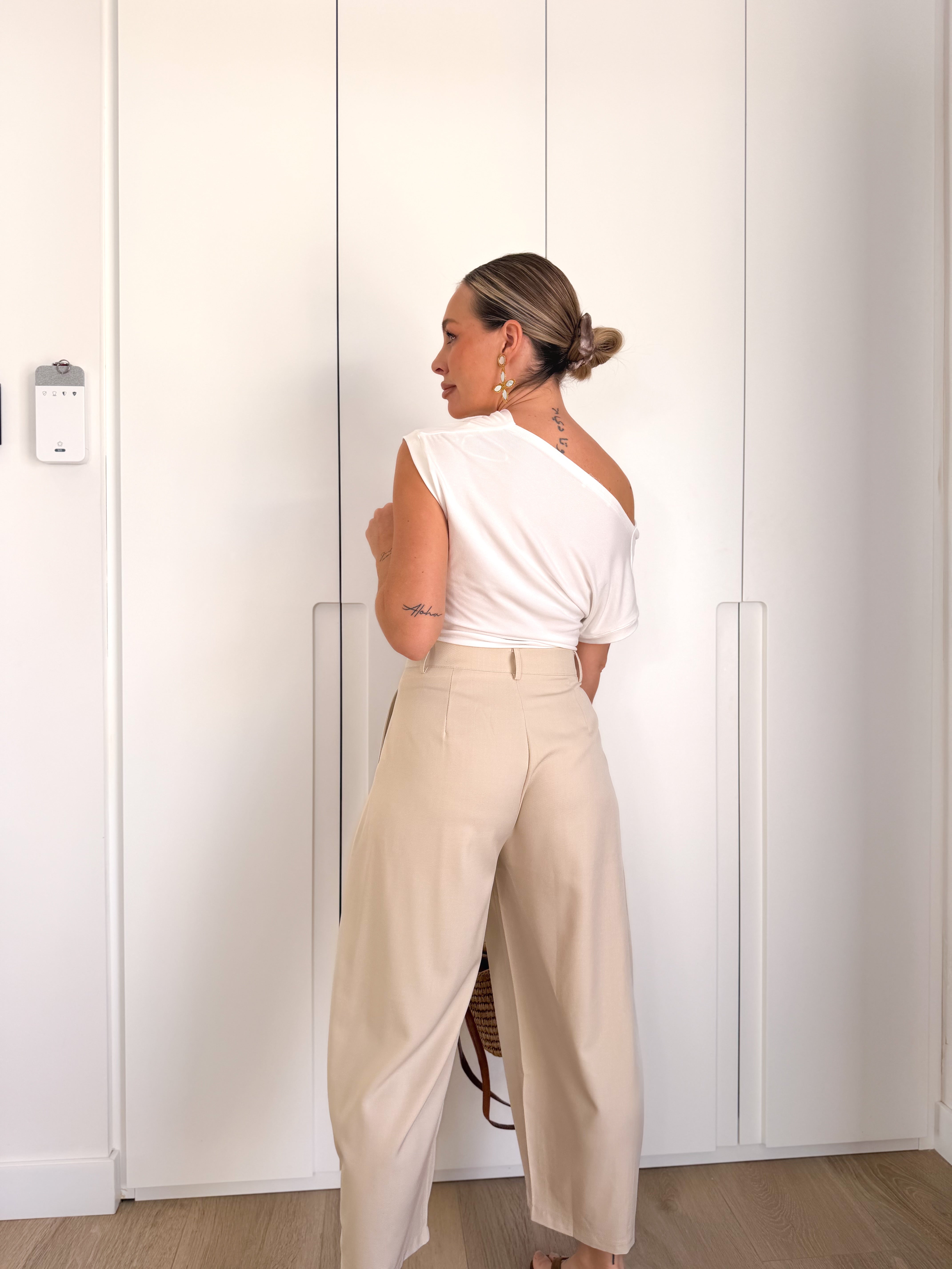Pantalón pinza tobillero Beige