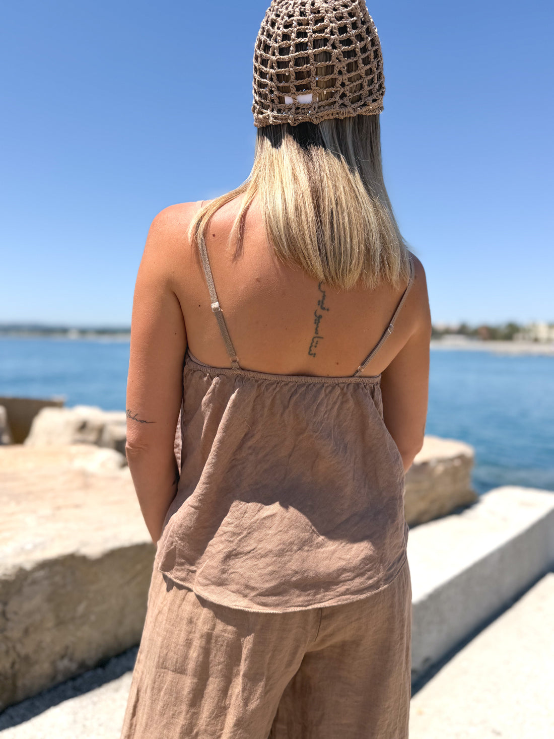 Top lino camel