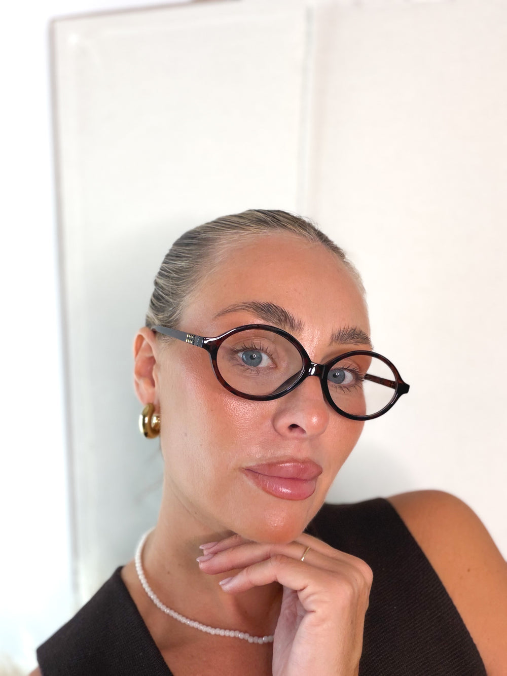Gafas ovaladas marrón