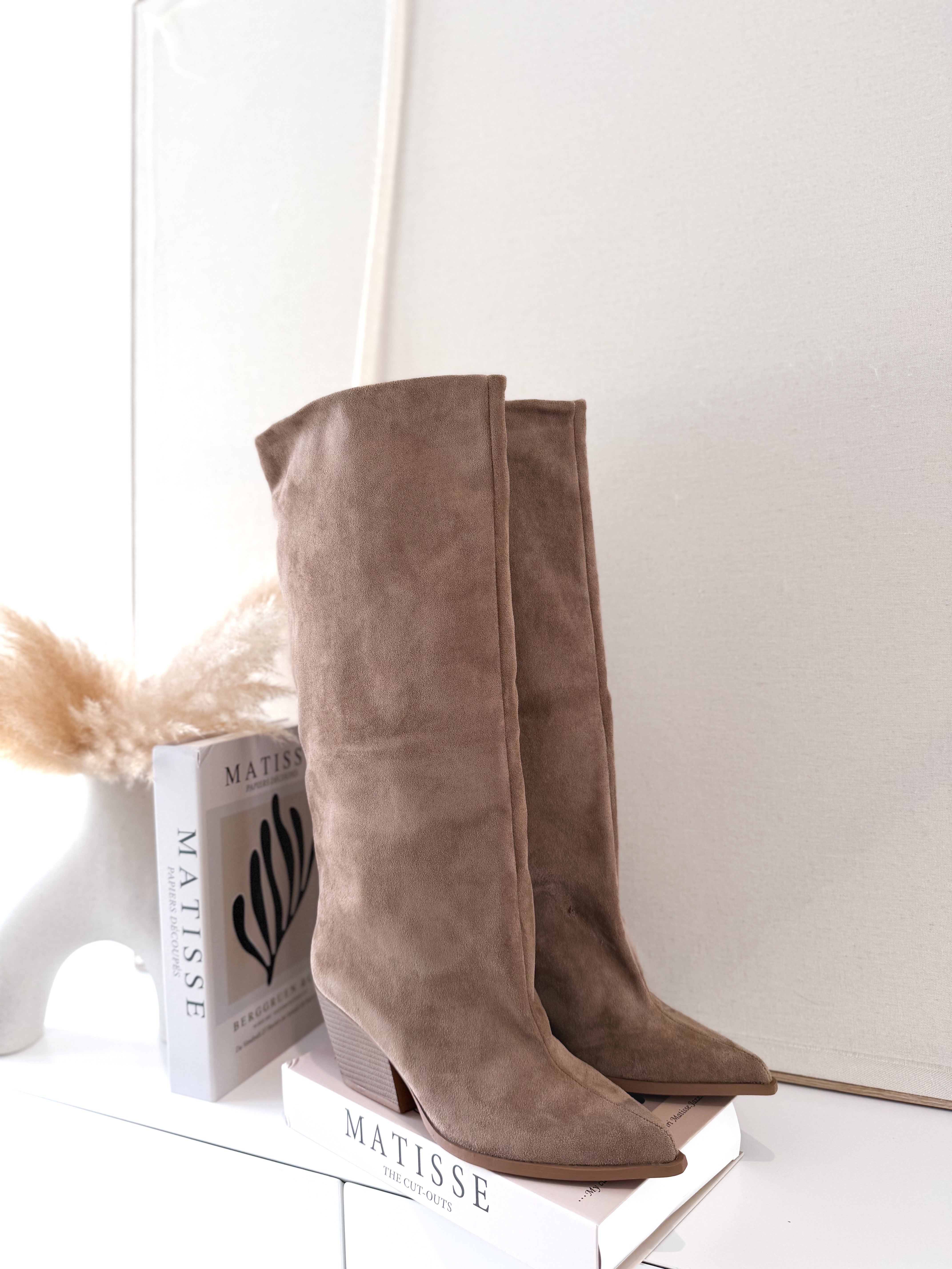 Bota altas taupe